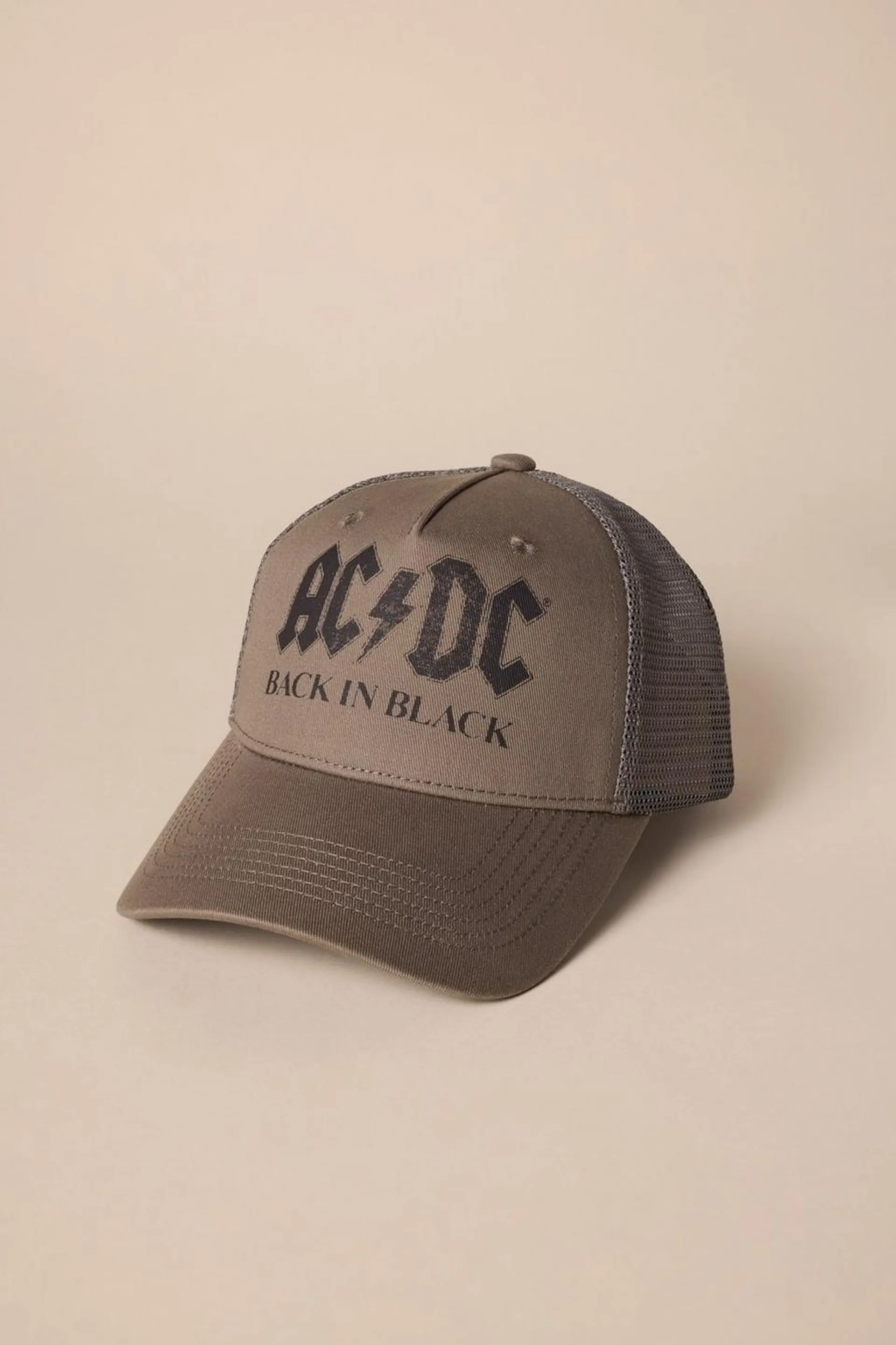 acdc printed trucker hat