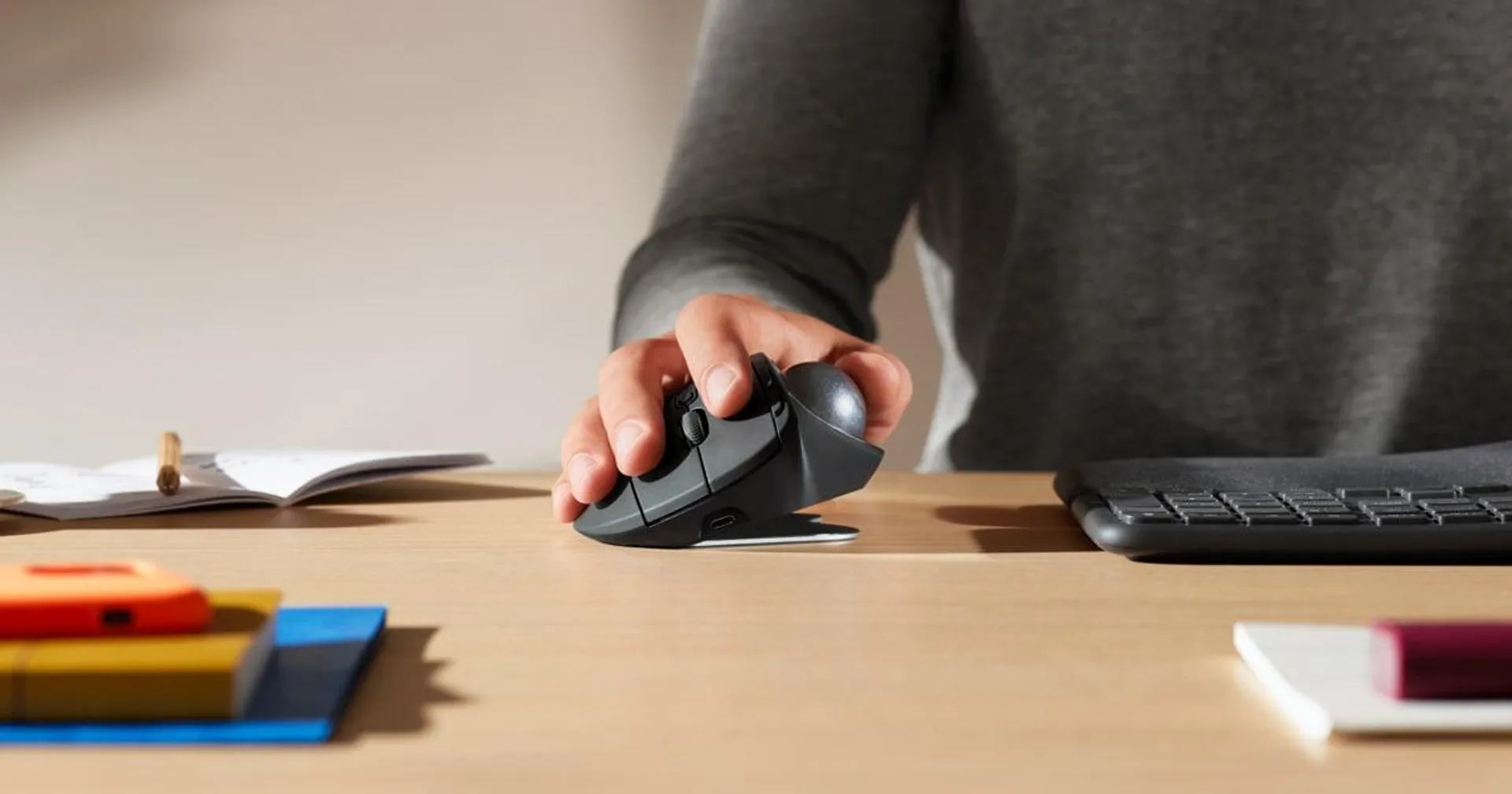 MX ERGO Wireless Trackball Mouse