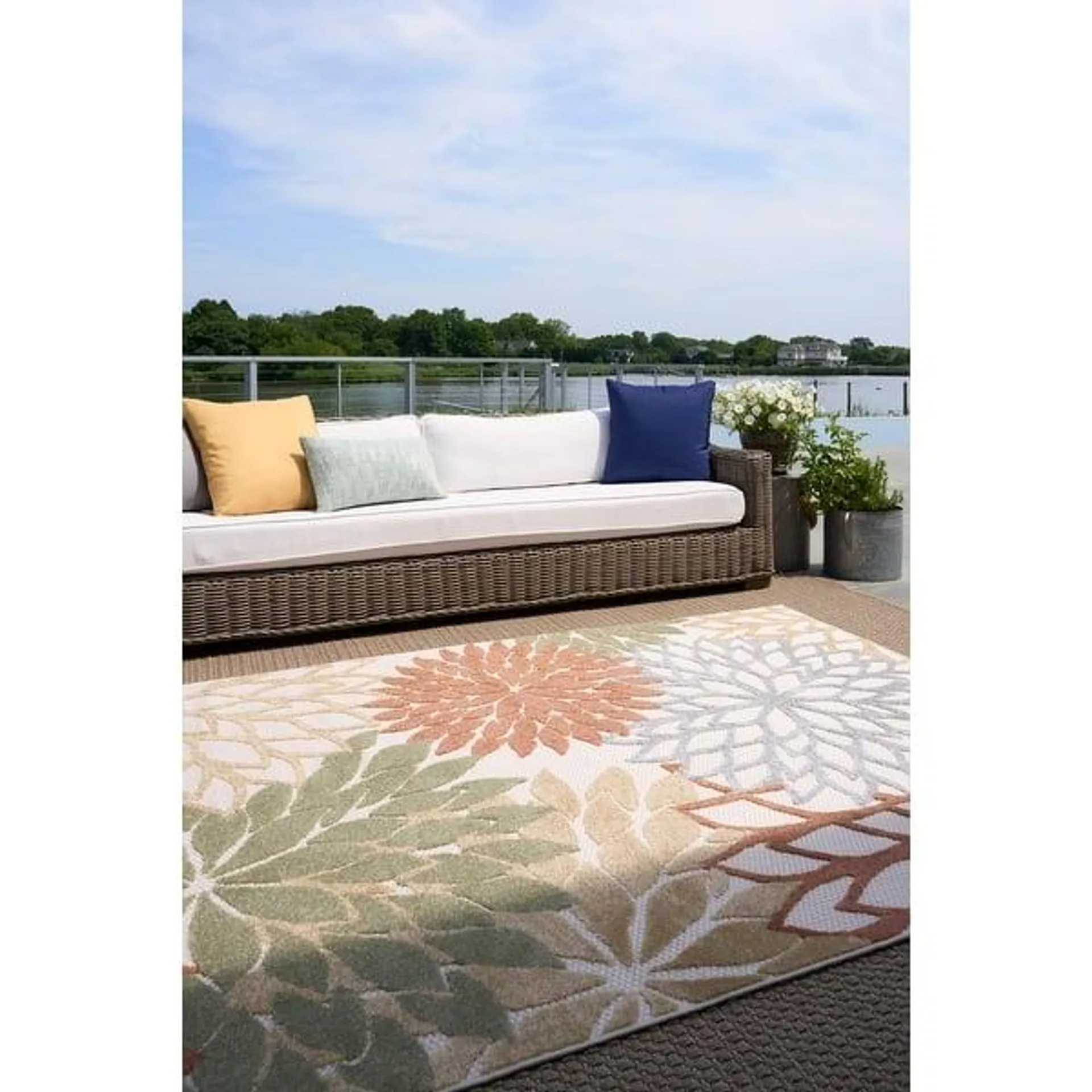 Nourison Aloha Floral Modern, Indoor/Outdoor Area Rug