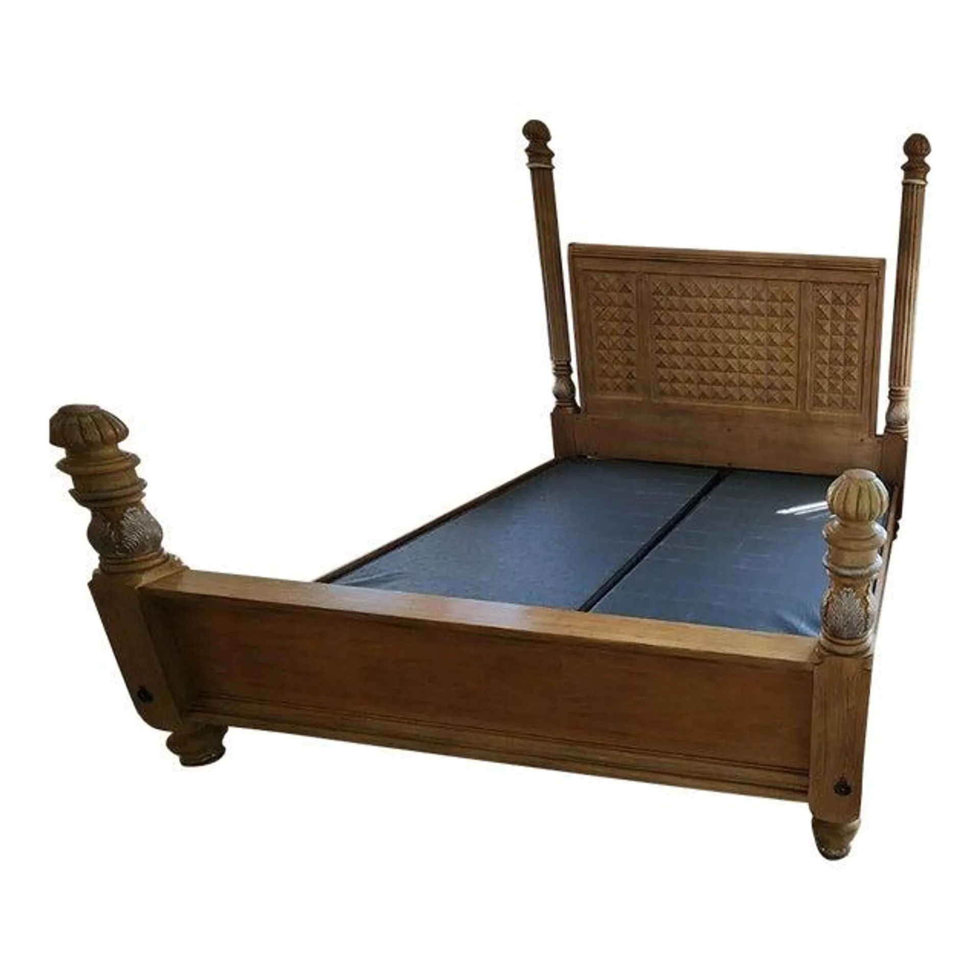 1990s Drexel Heritage Corbel Collection Bed Frame