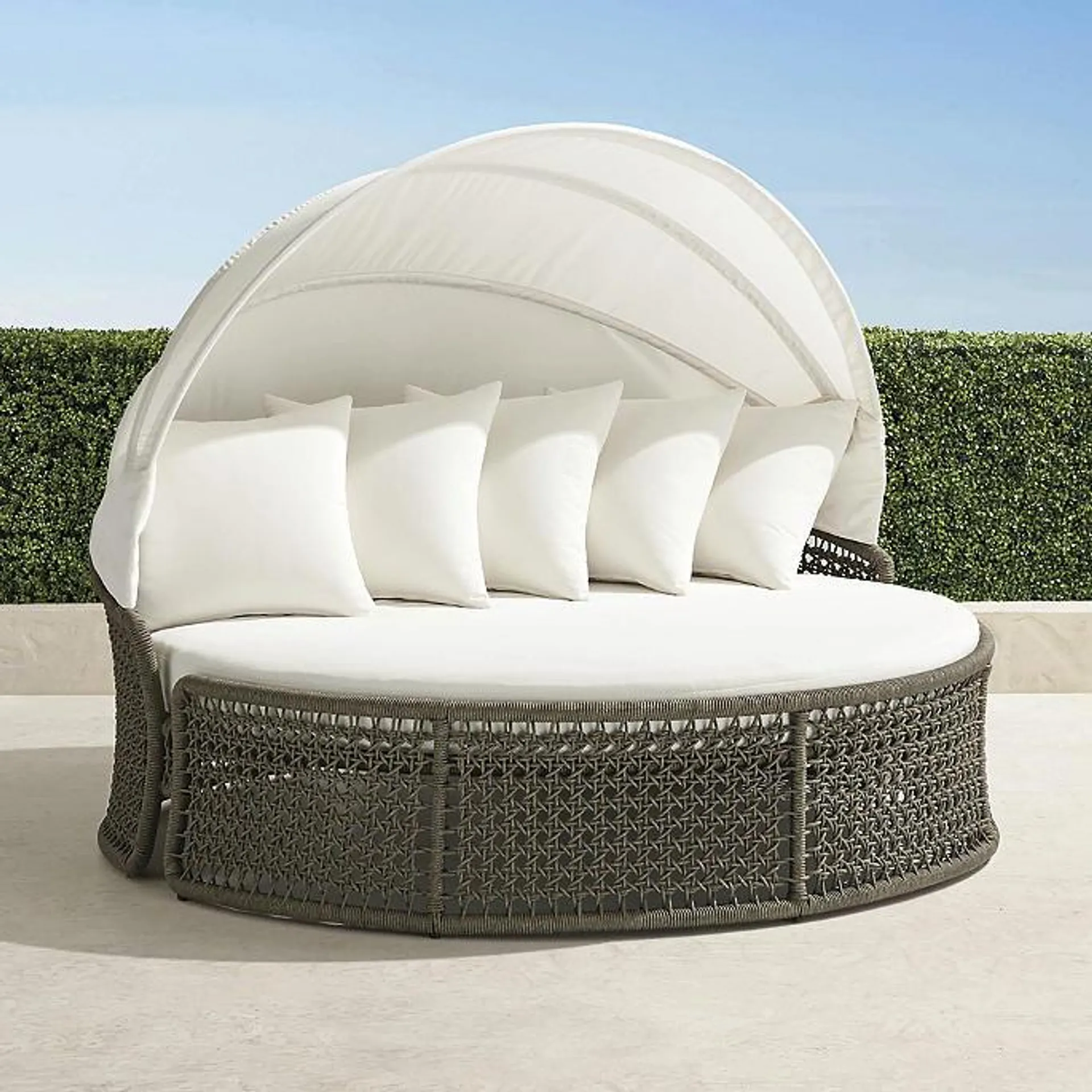 Novato Daybed