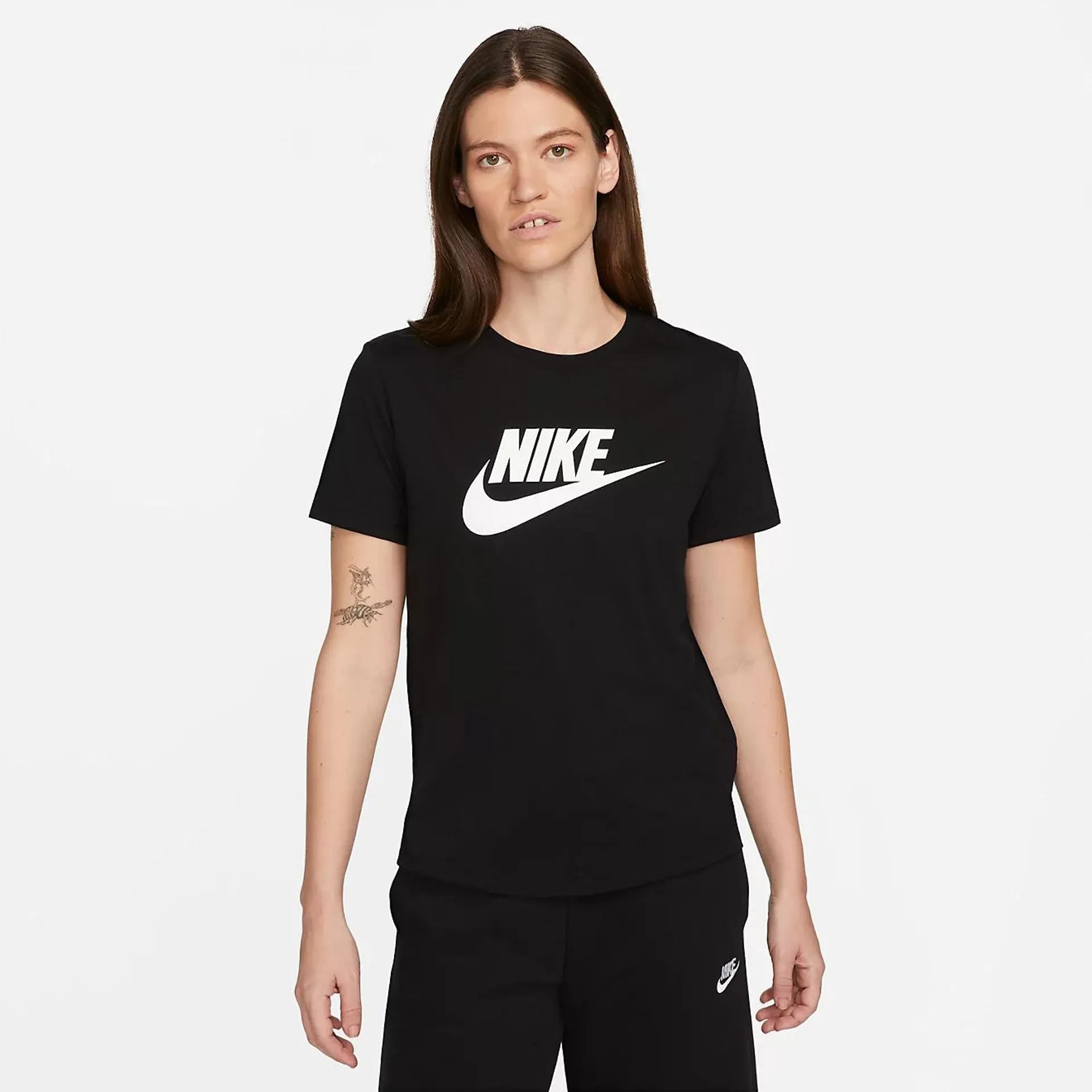 Nike Women's Sportswear Essential Futura Icon T-shirt