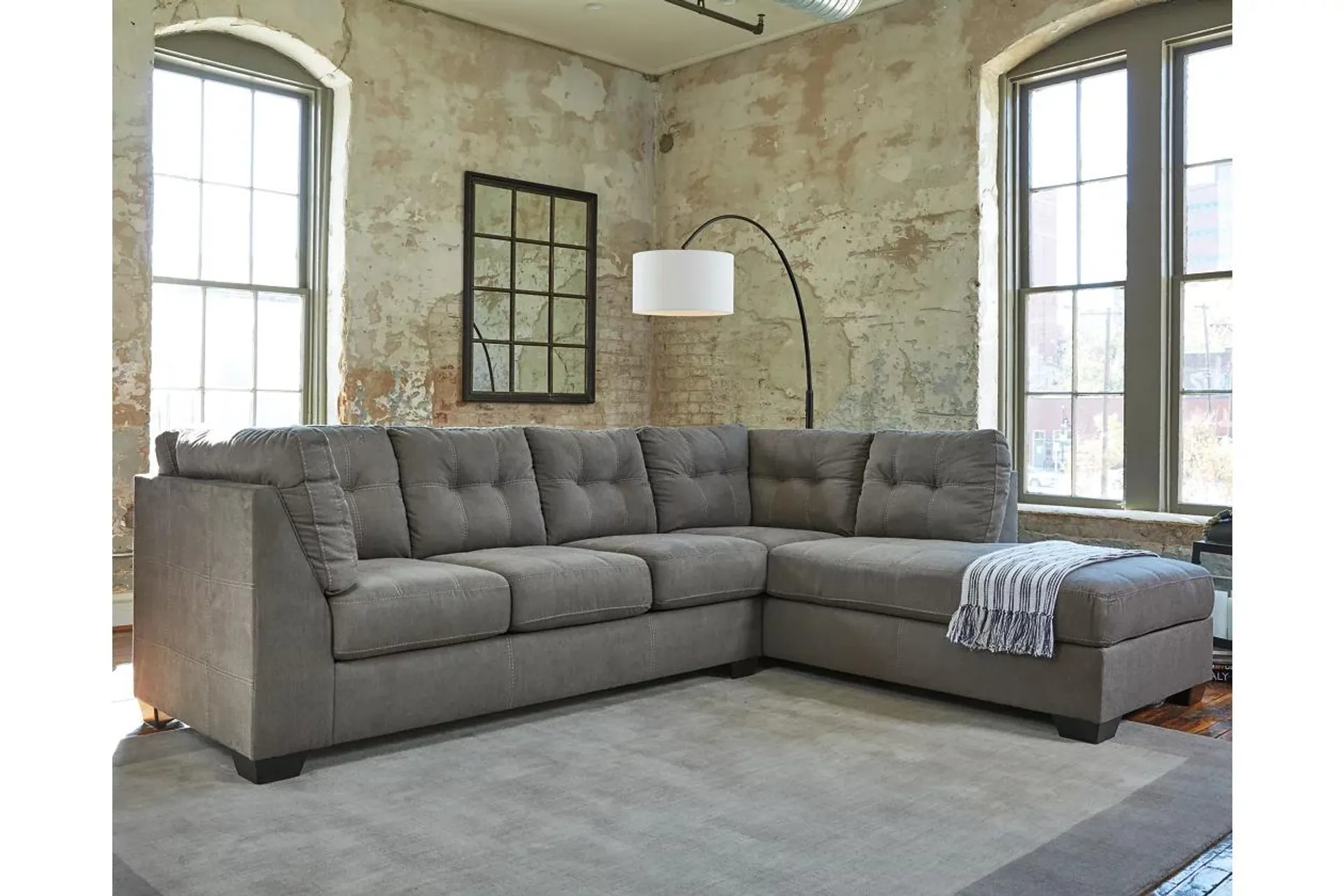 Pitkin 2-Piece Sectional with Chaise