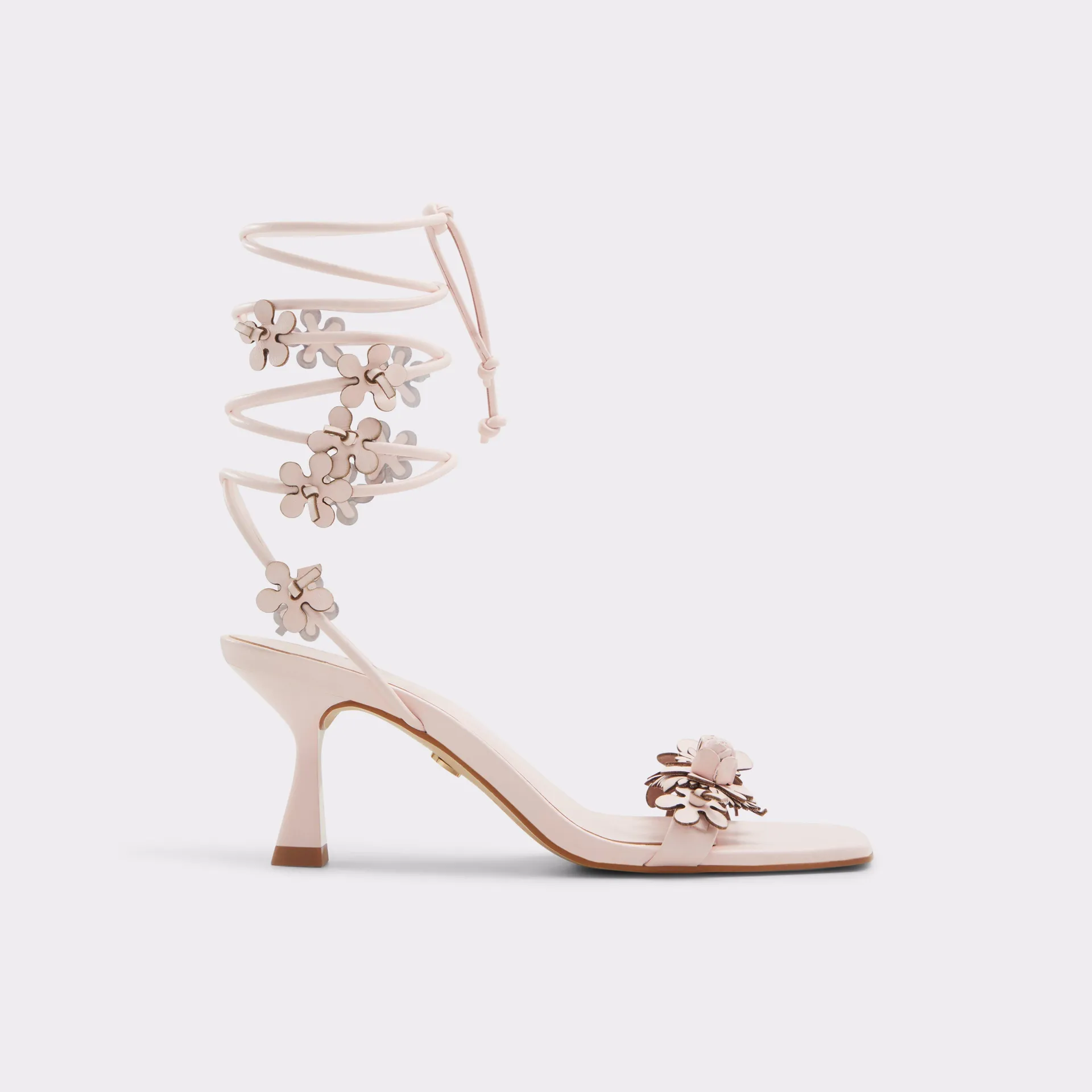 Strappy heeled sandal