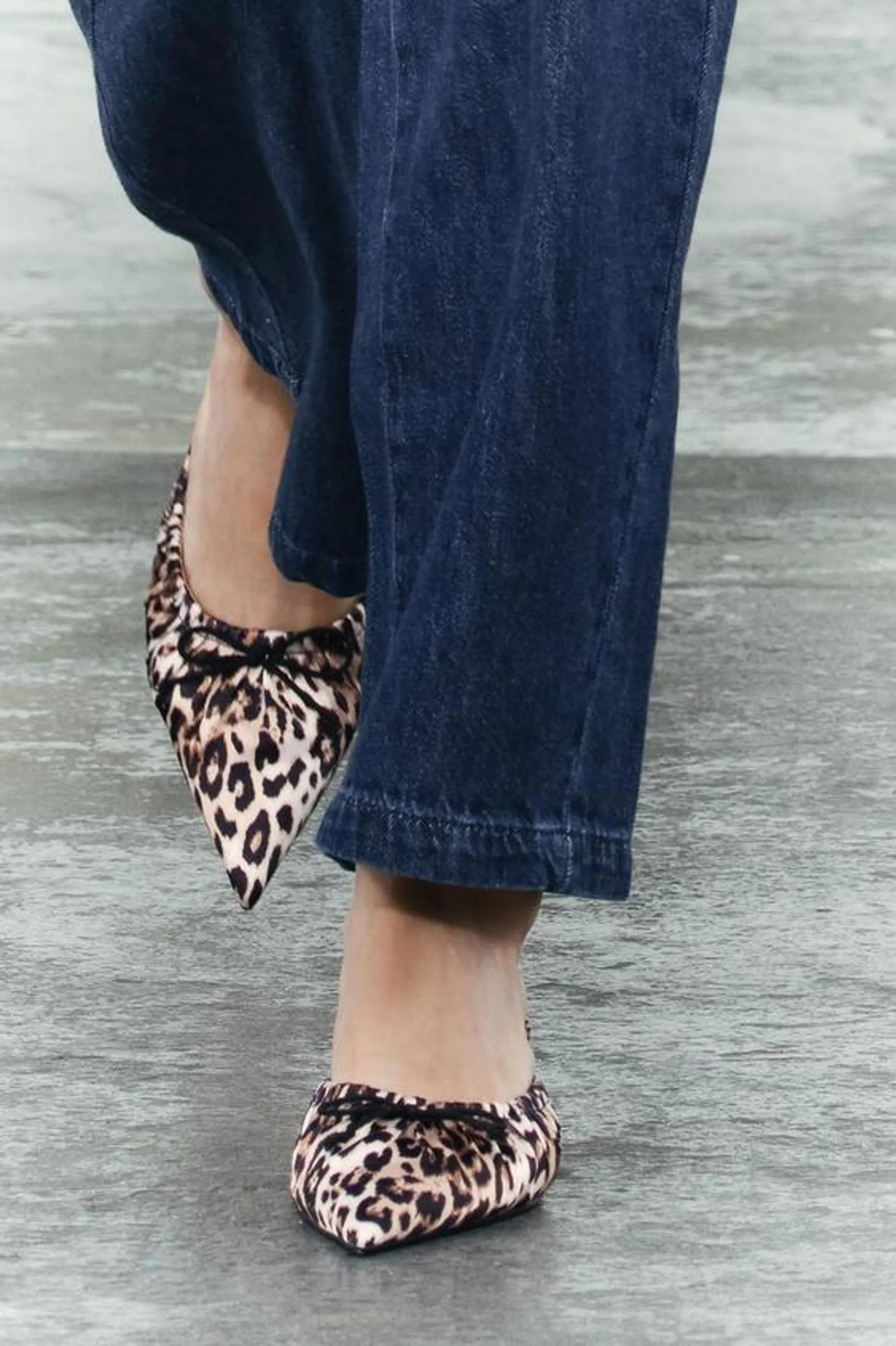 MULES CON STAMPA ANIMALIER