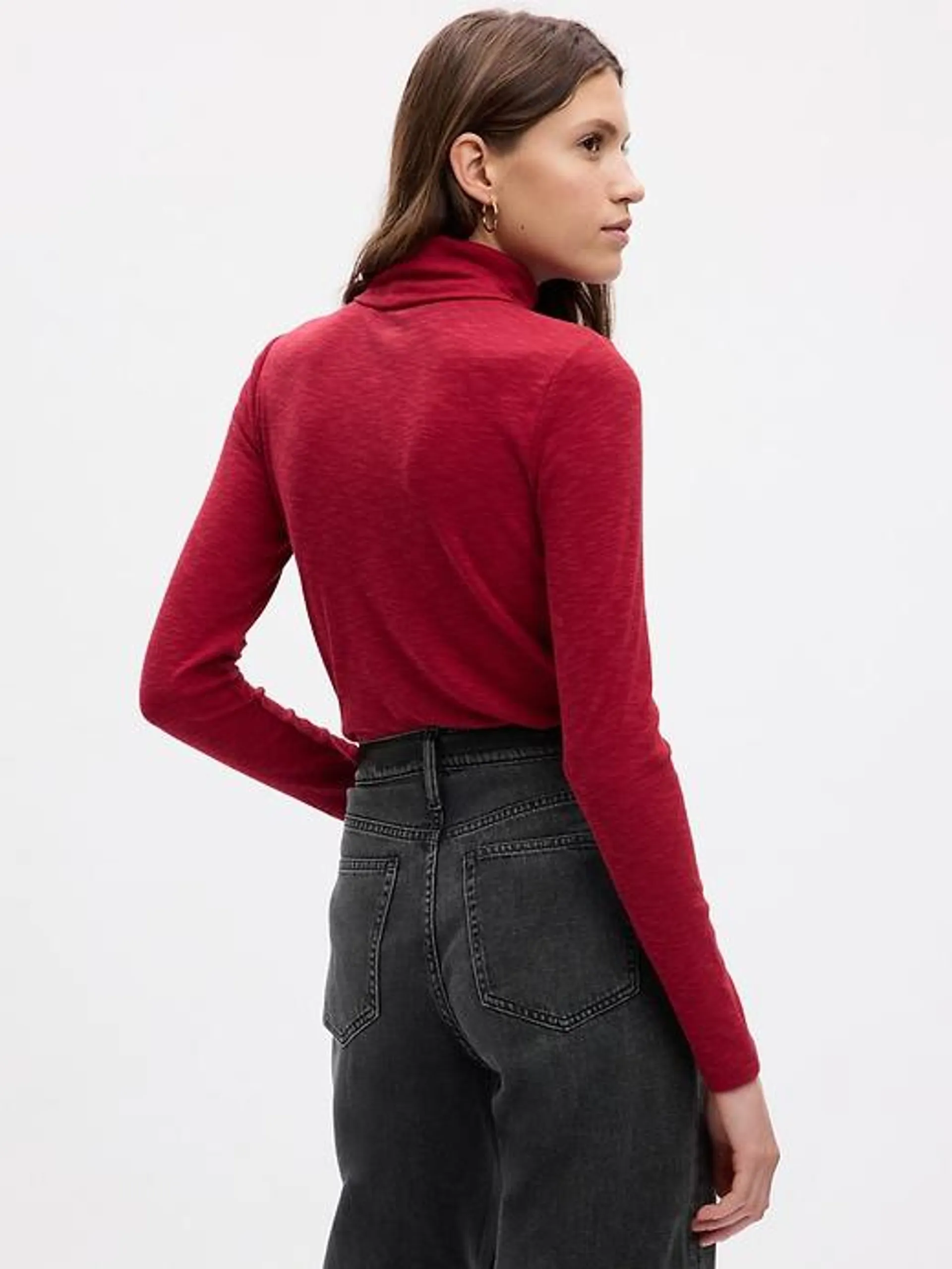 Essential Rib Turtleneck T-Shirt