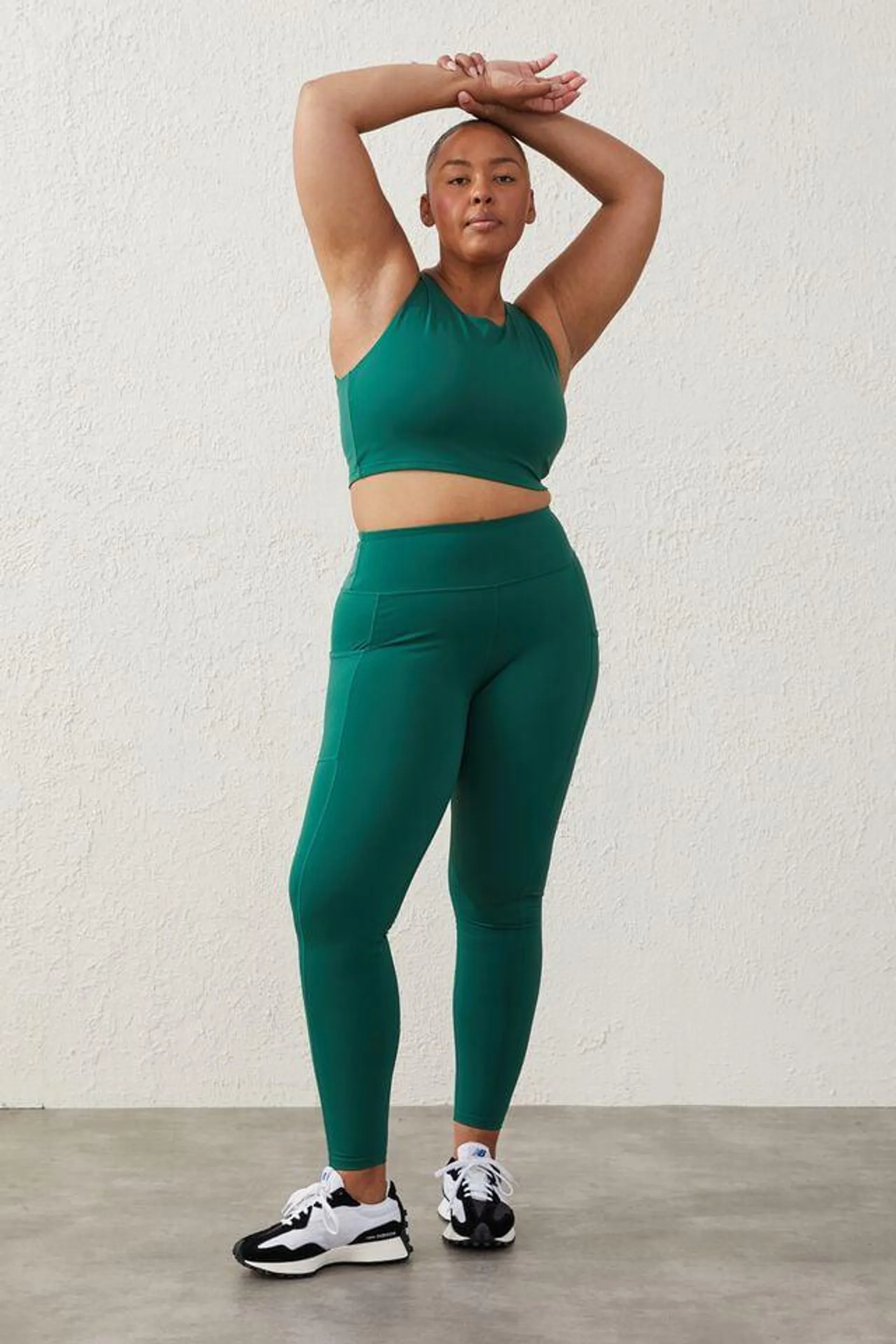 Curve Active Smoothing Explorer Tight