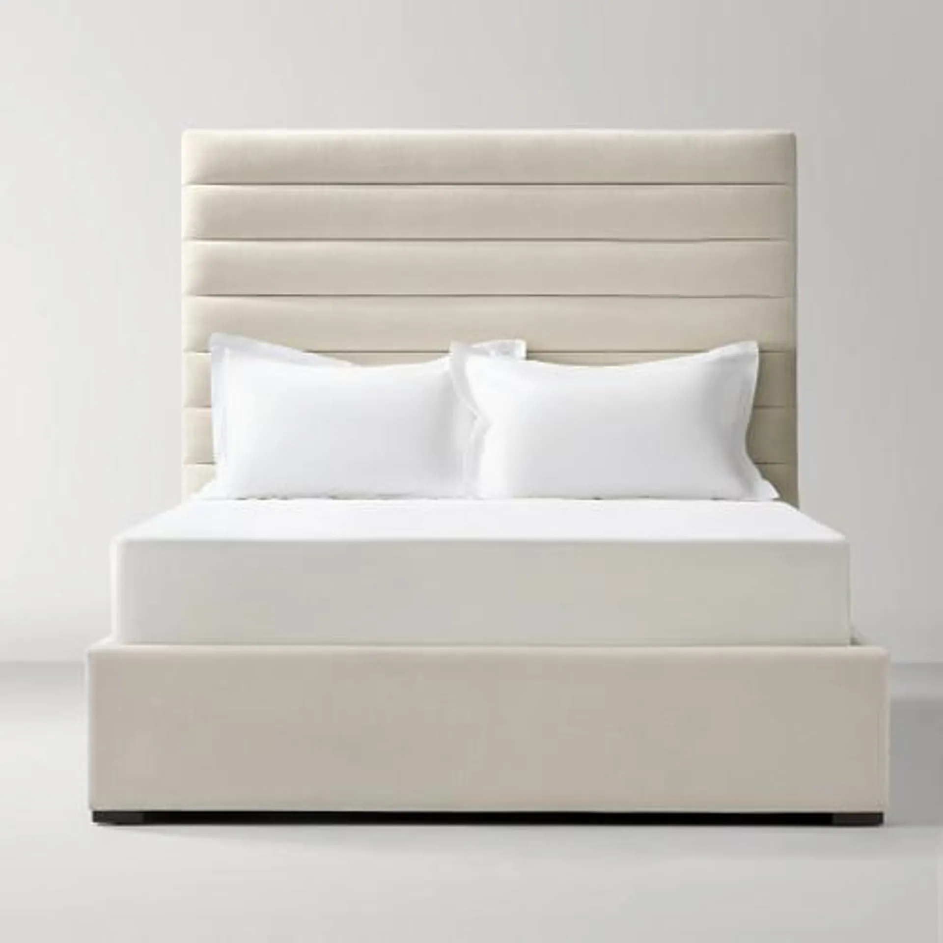 Alicia Platform Bed