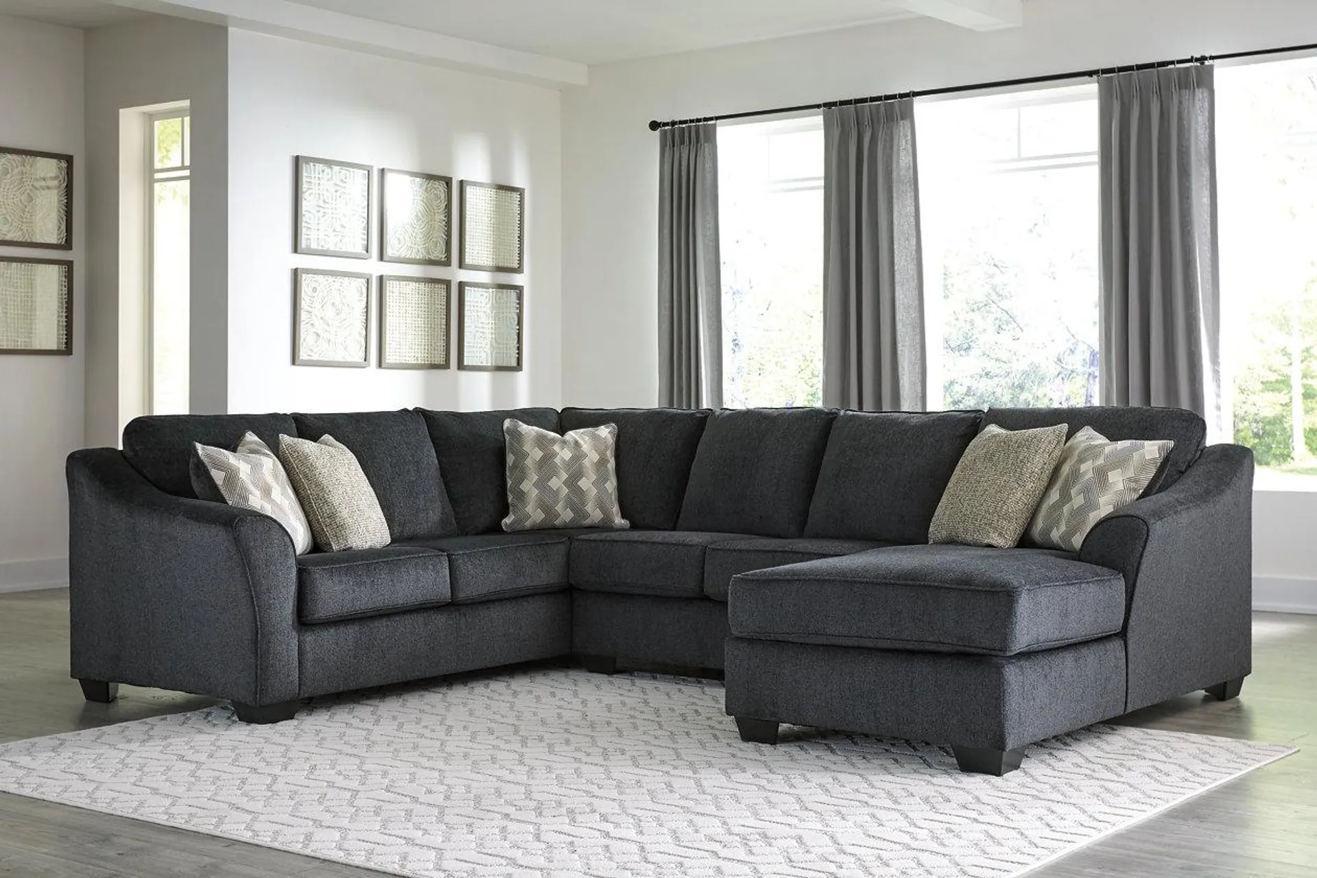 Eltmann 3-Piece Sectional with Chaise