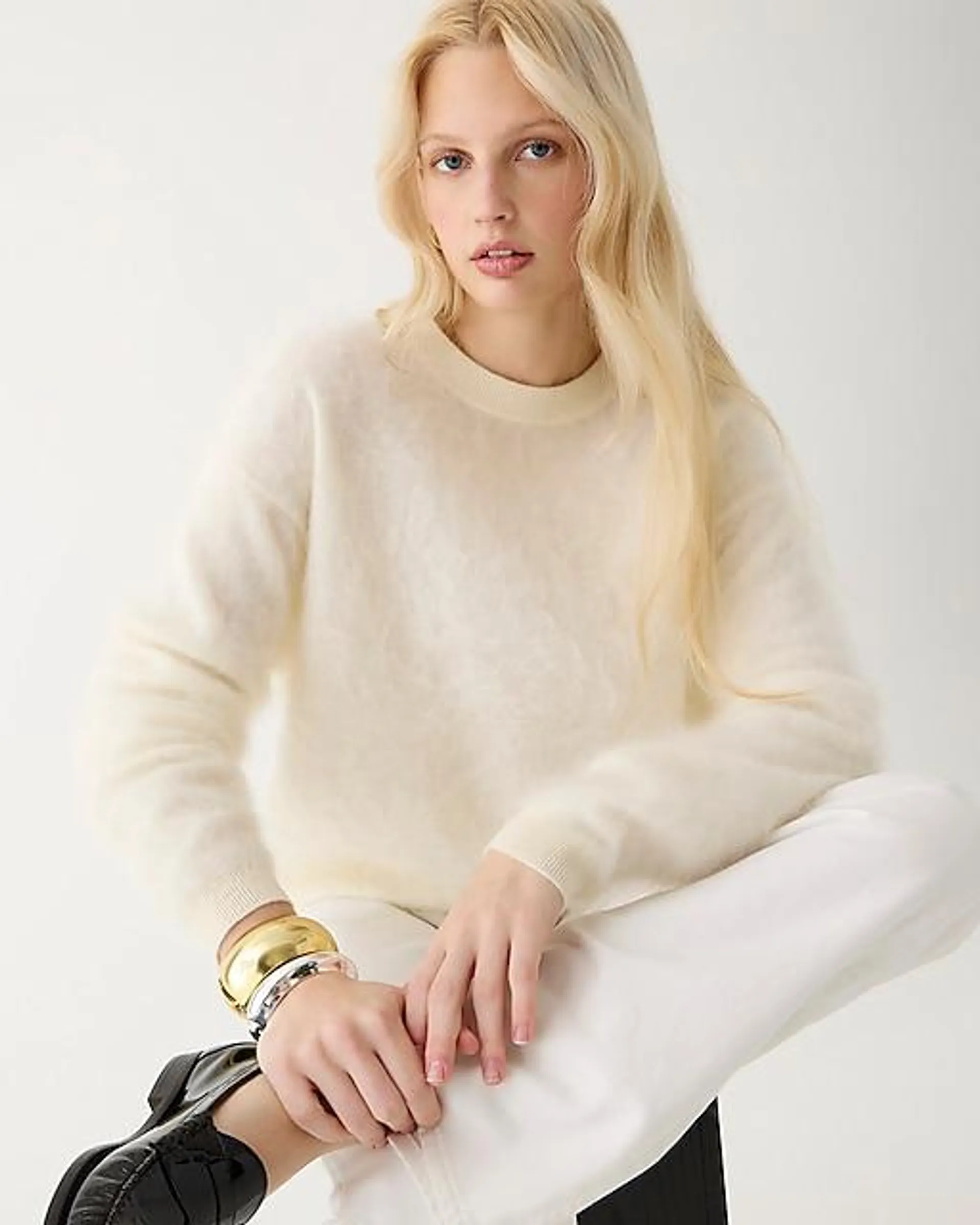 Brushed cashmere relaxed crewneck sweater