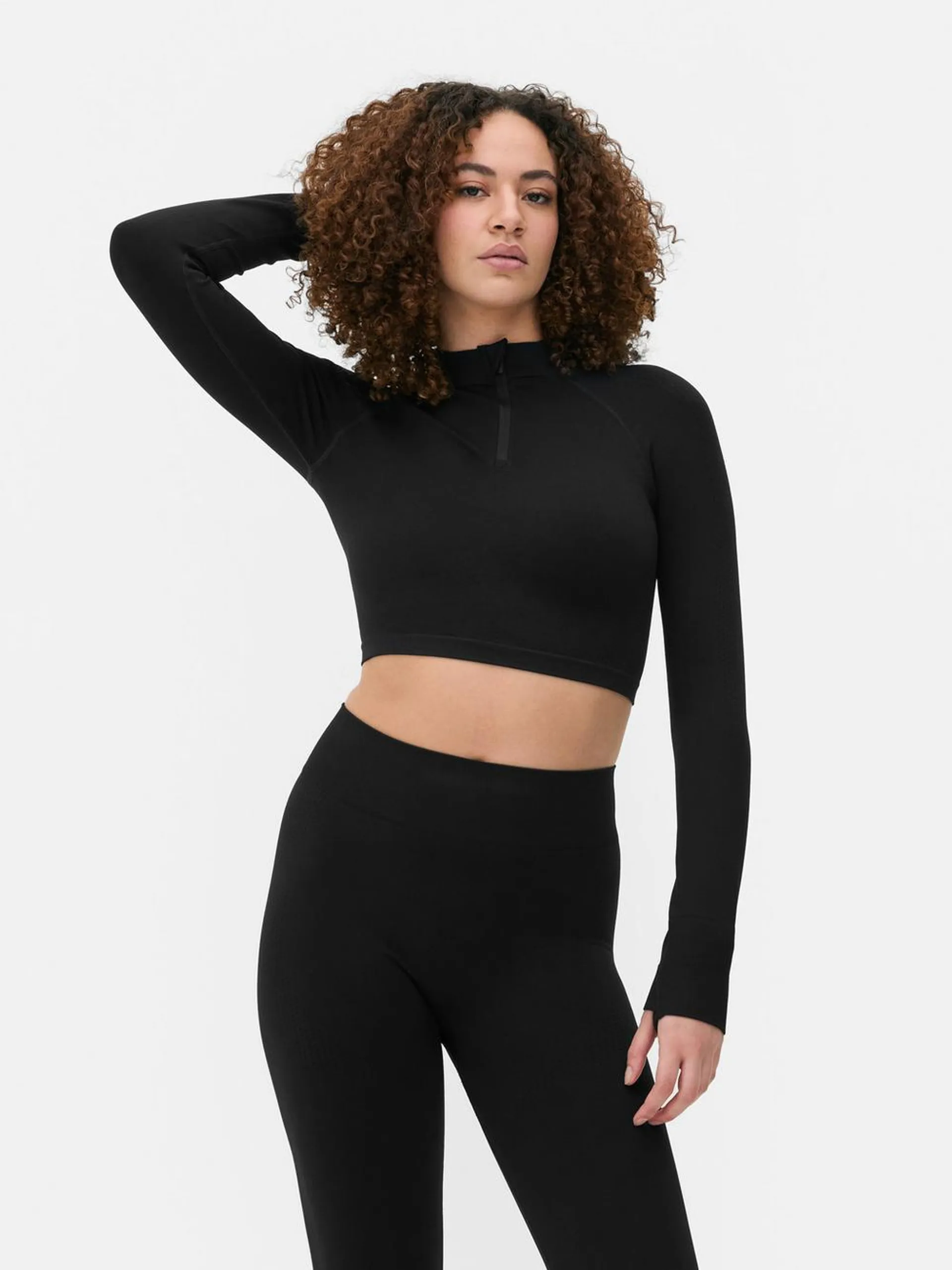 Seamless Contour Long Sleeve Gym Top