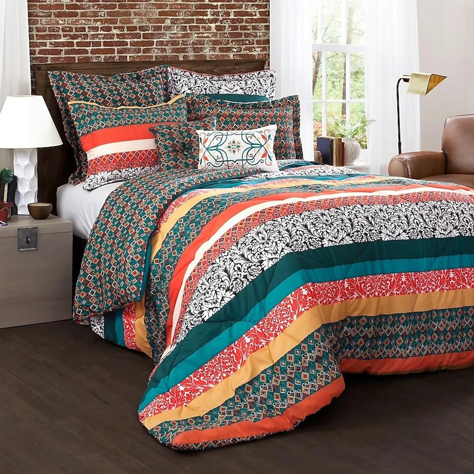 Lush Decor Turquoise Stripe King Comforter with (Fill)