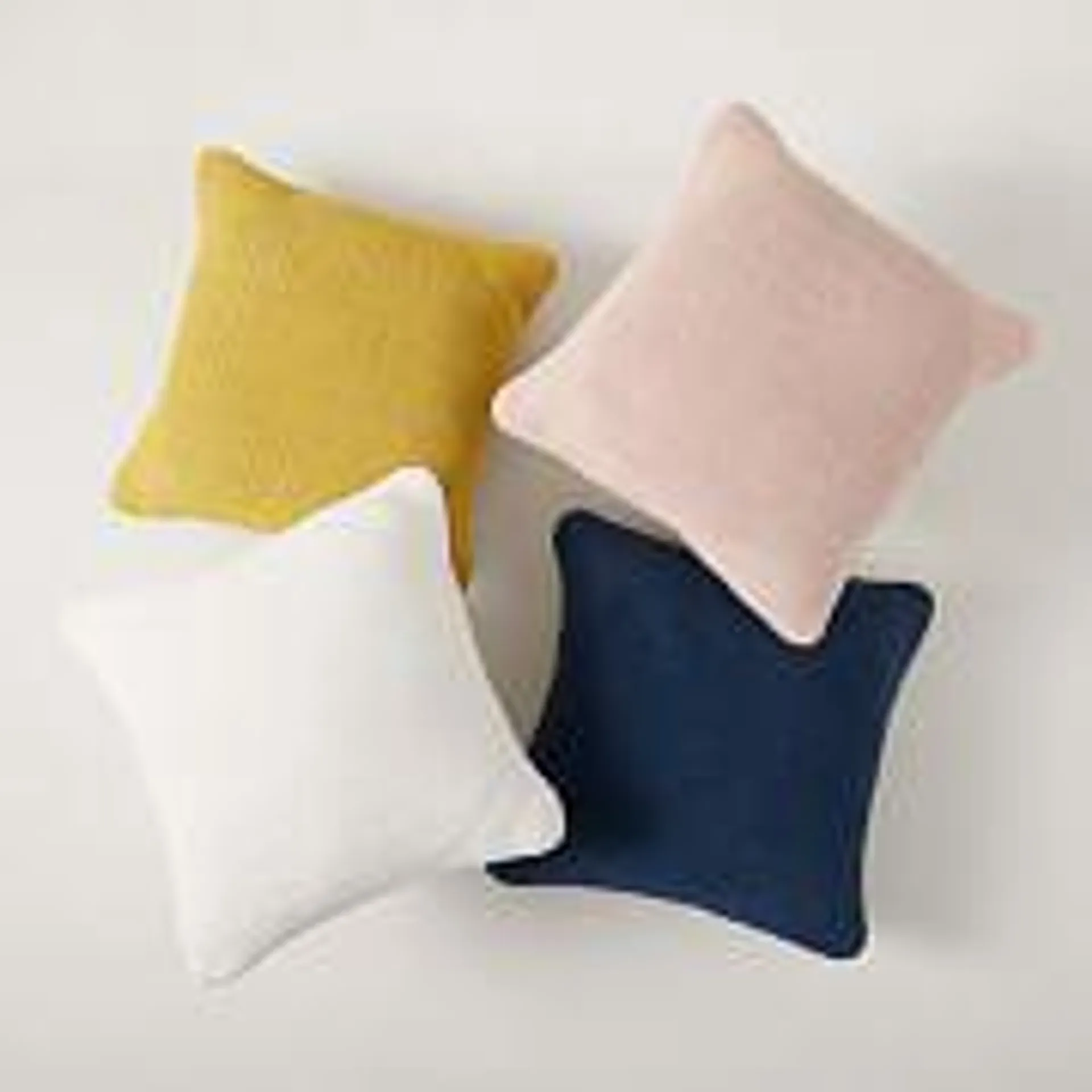 Tufted Circle Indoor/Outdoor Pillow