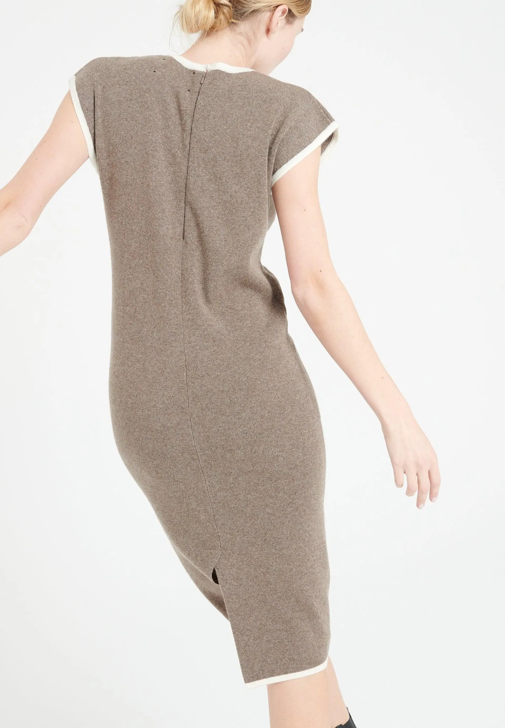 Cashmere V-neck midi dress in taupe milano knit