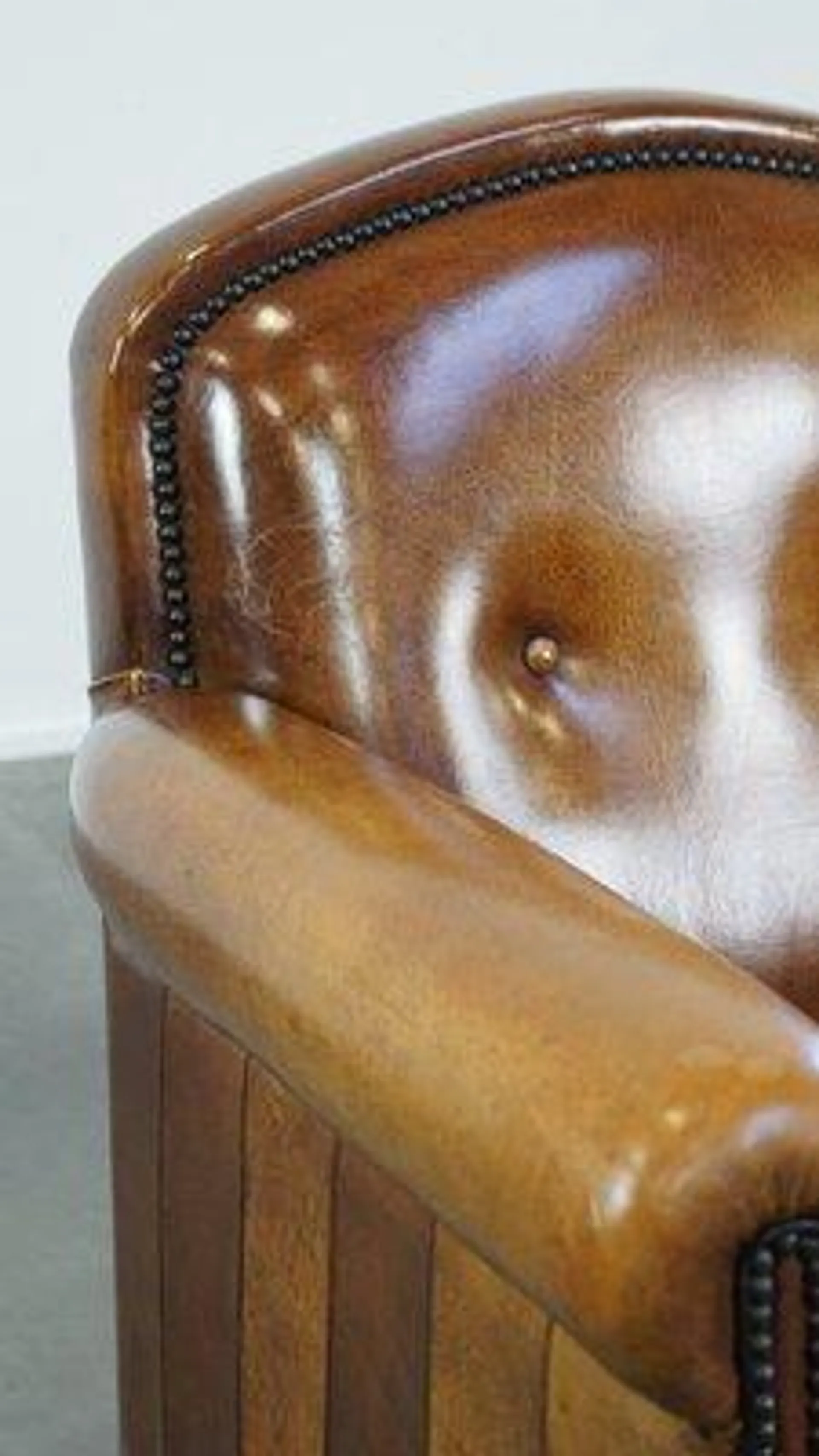 Sheep Leather Armchair with Decorative Nails and Black Piping