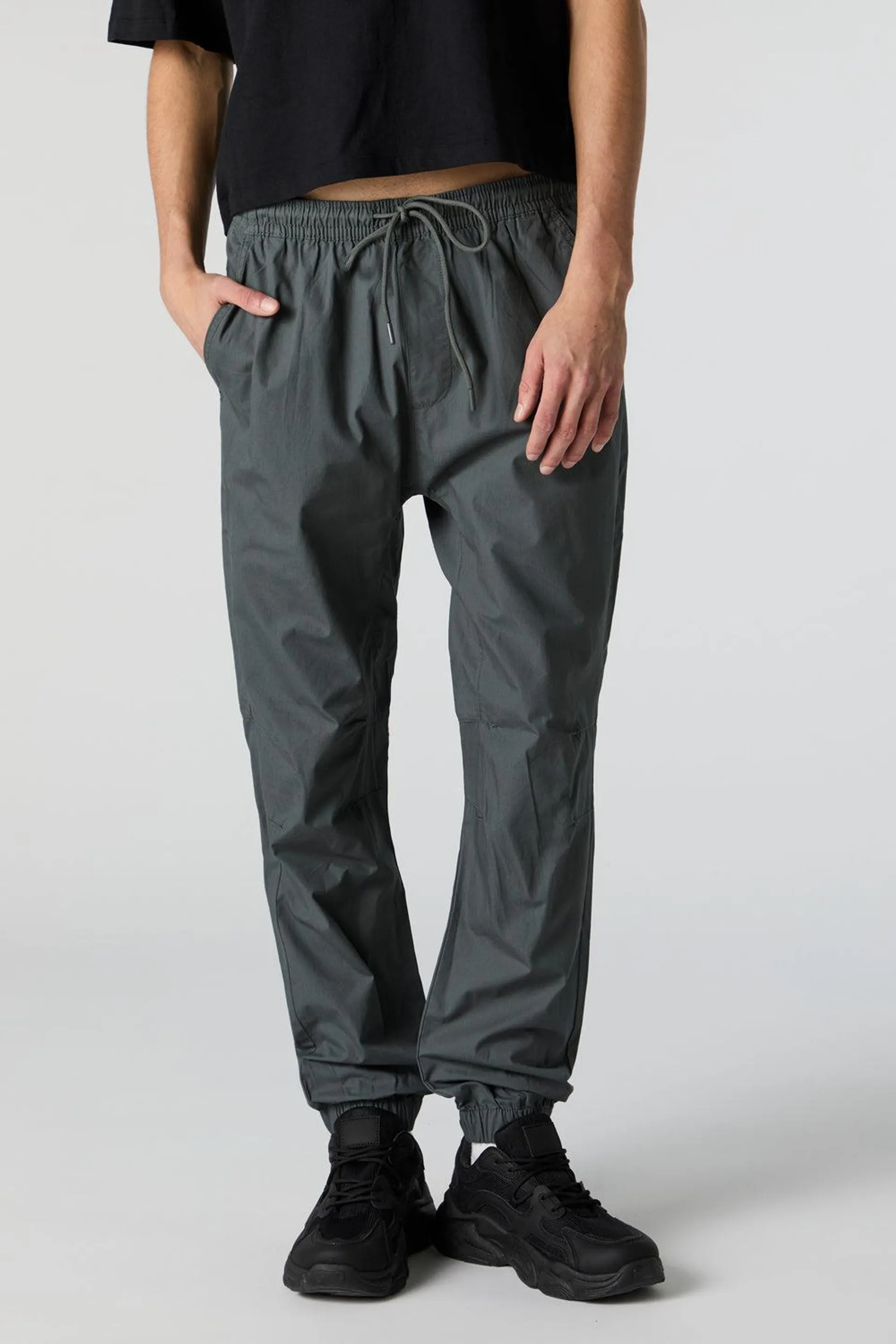 Drawstring Relaxed Jogger