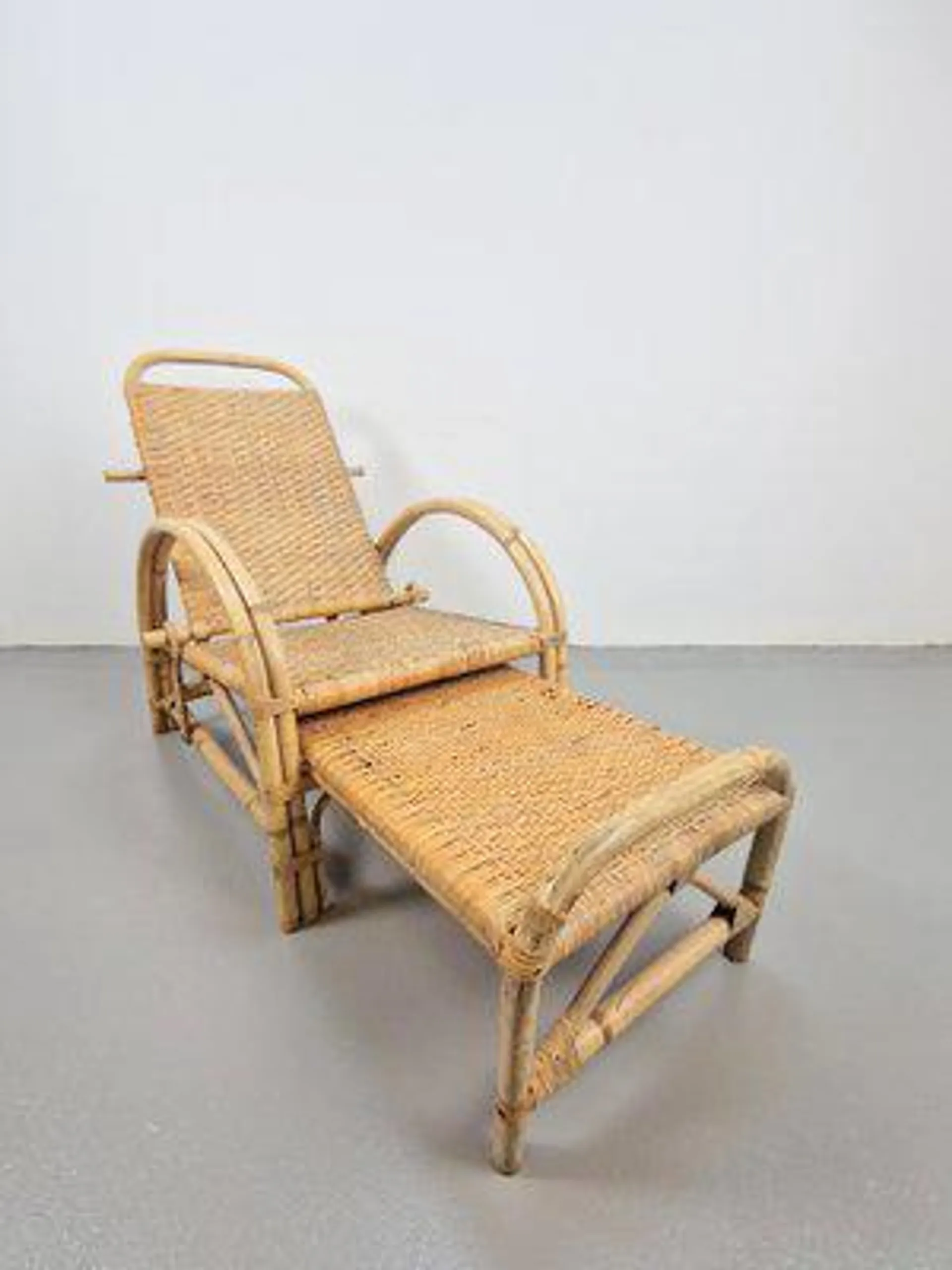 Vintage Extendable Deck Chair in Rattan, 1960
