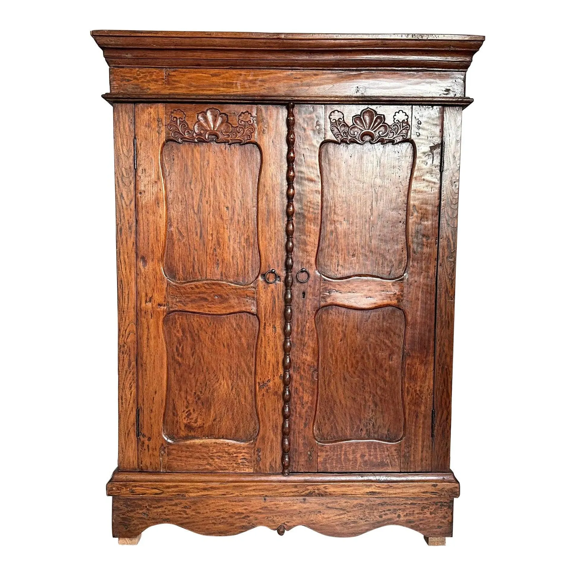 Antique Oak Handcrafted Cupboard Late 17th-Early 18th Century