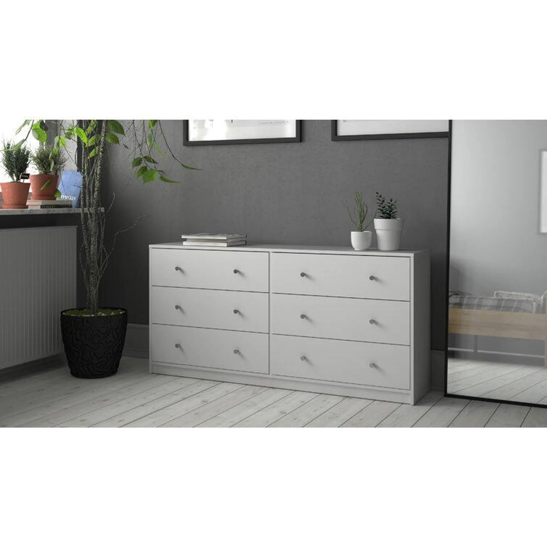 Guilford 6 - Drawer Dresser