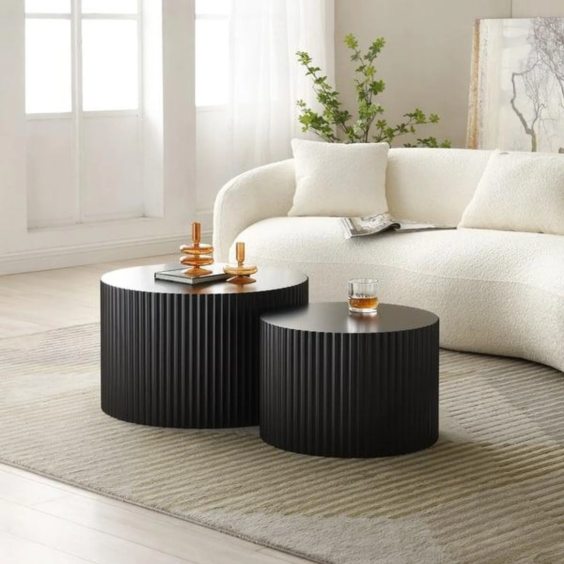 Modern Farmhouse Round Accent Nesting Side Coffee Table Set (Set of 2)