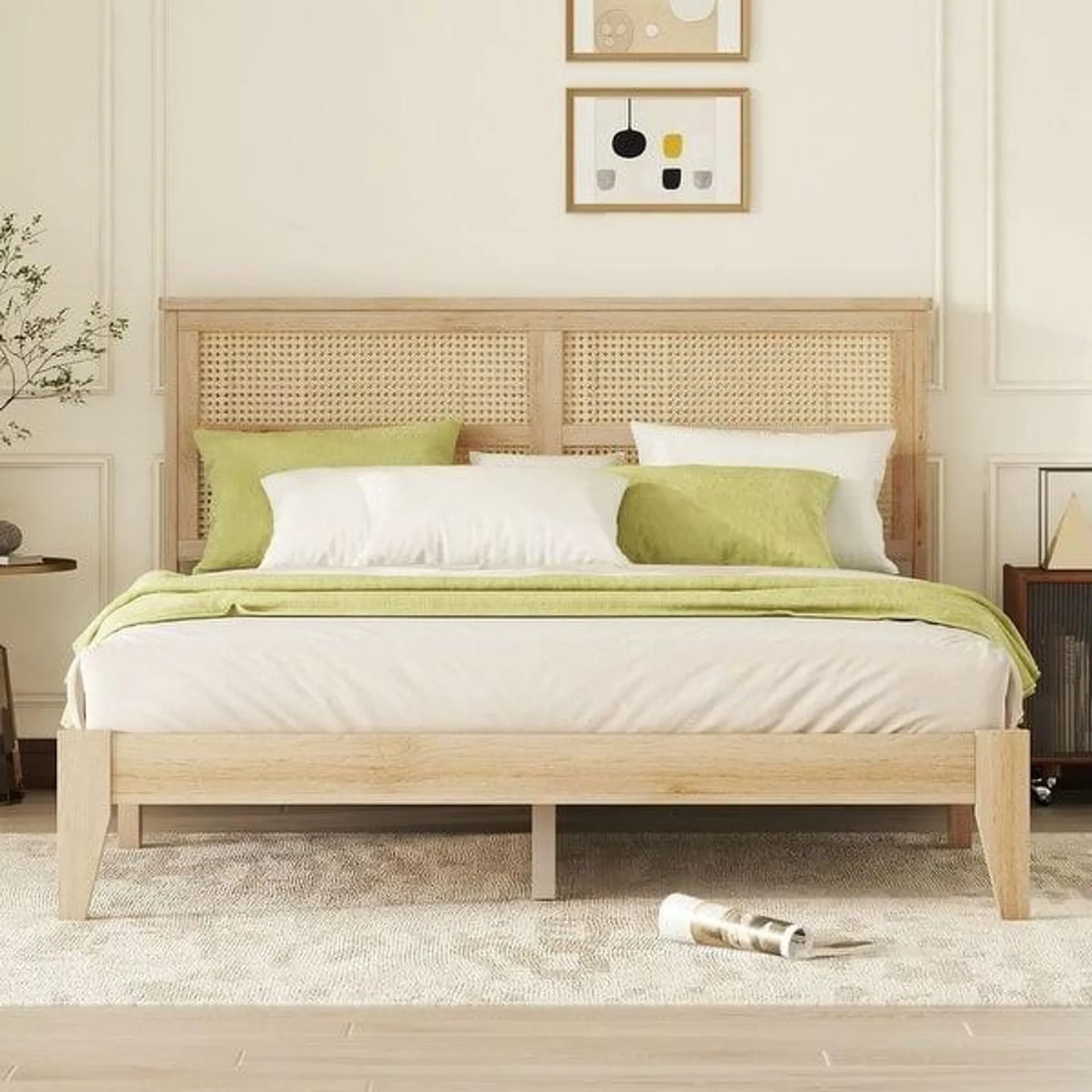 Queen Size Rubber Wooden Solid Wooden Bed Frame with Rattan Headboard