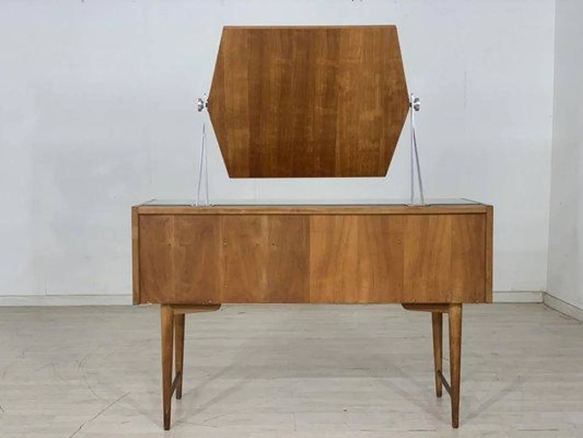 Dressing Table from Hellerau