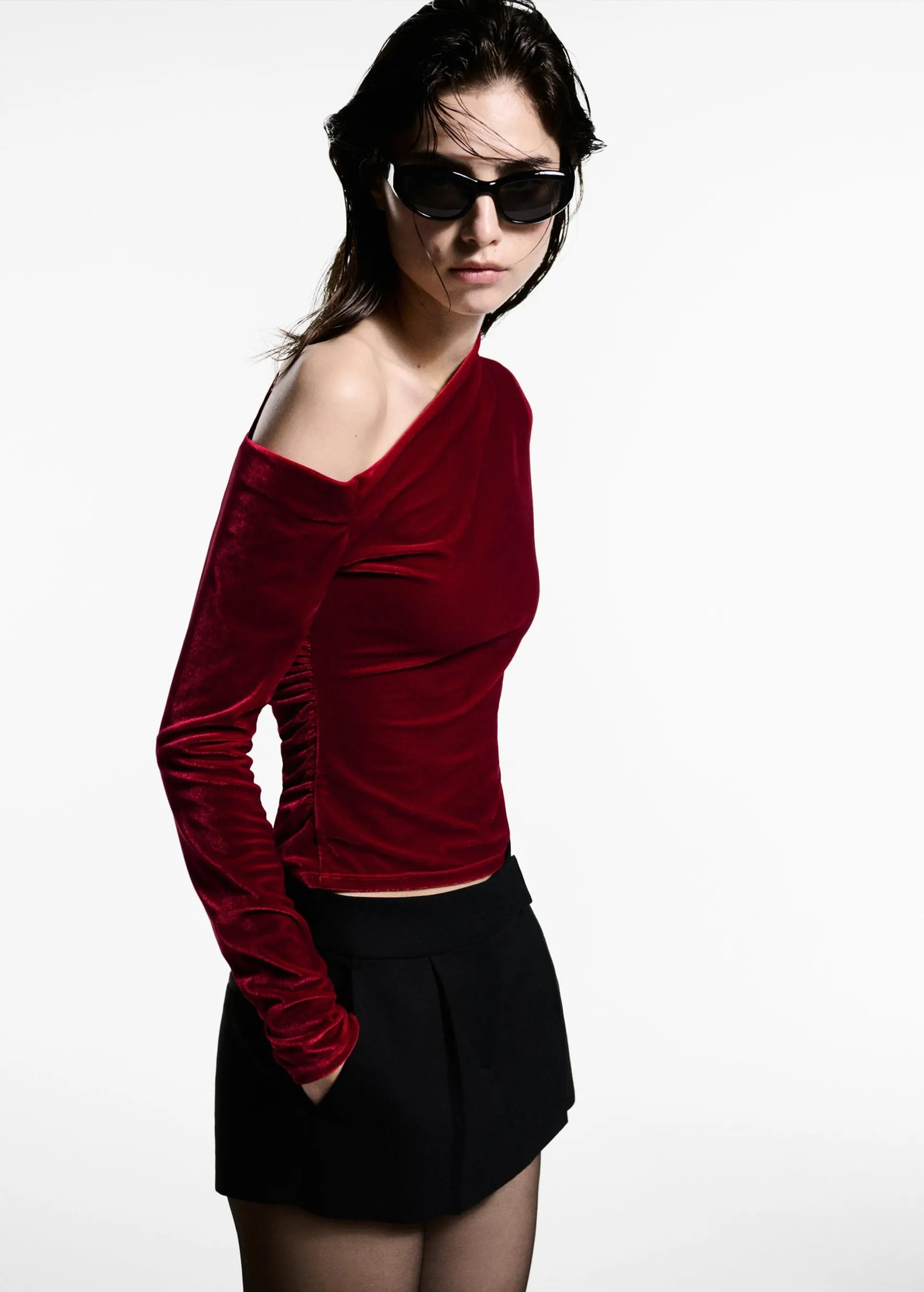 Asymmetric velvet top