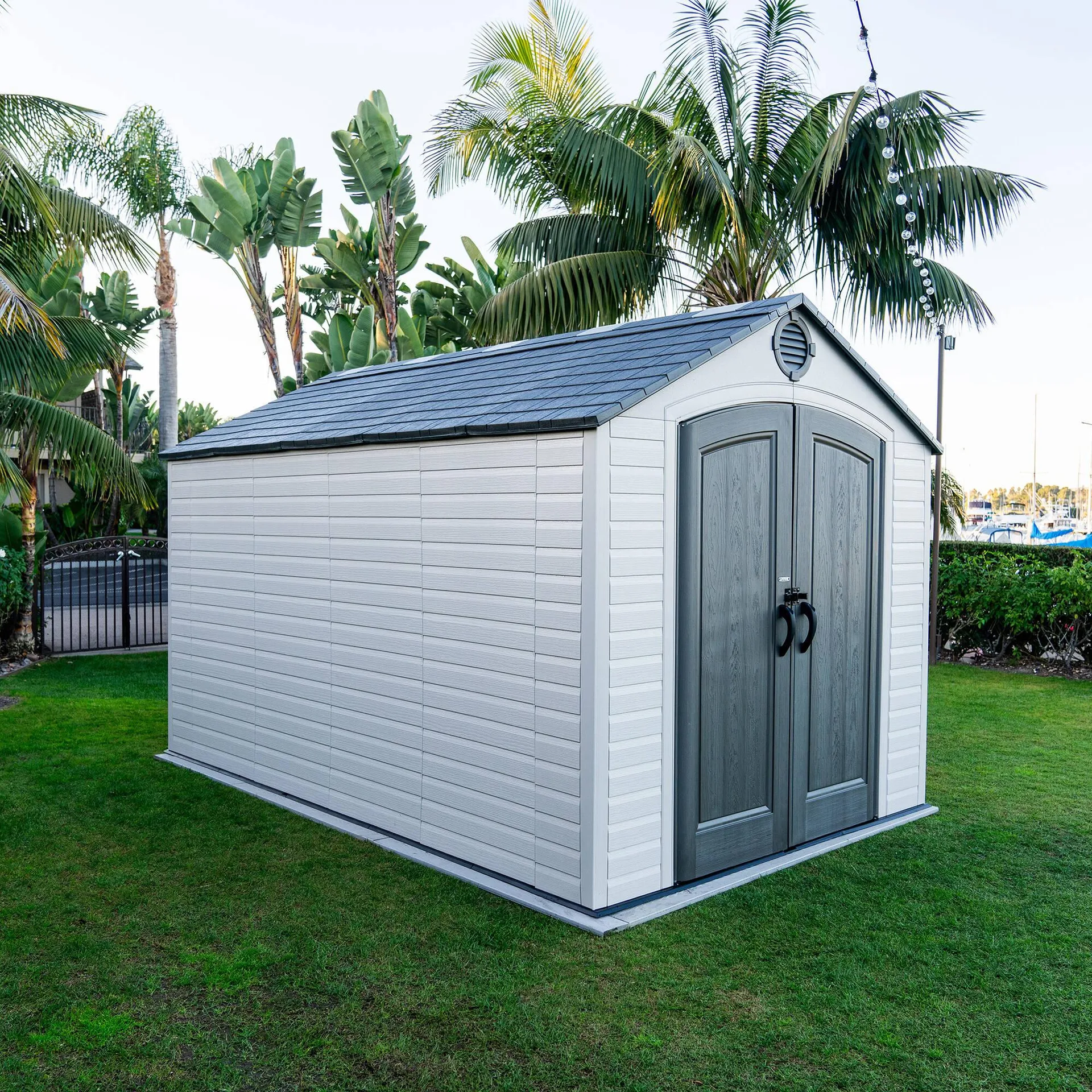 Lifetime, 8x12.5 Online Shed