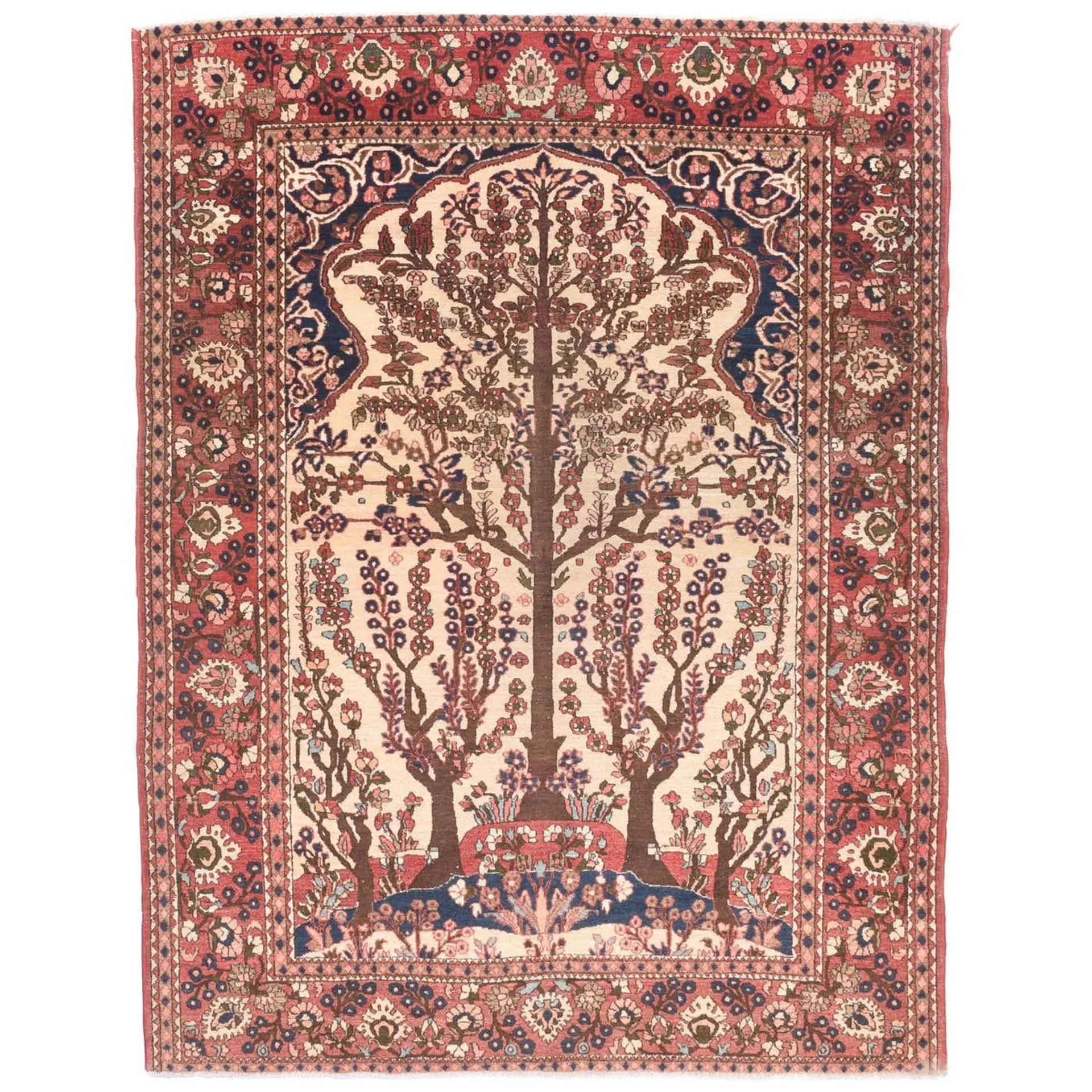 Antique Isfahan Rug 4'9'' x 6'4''