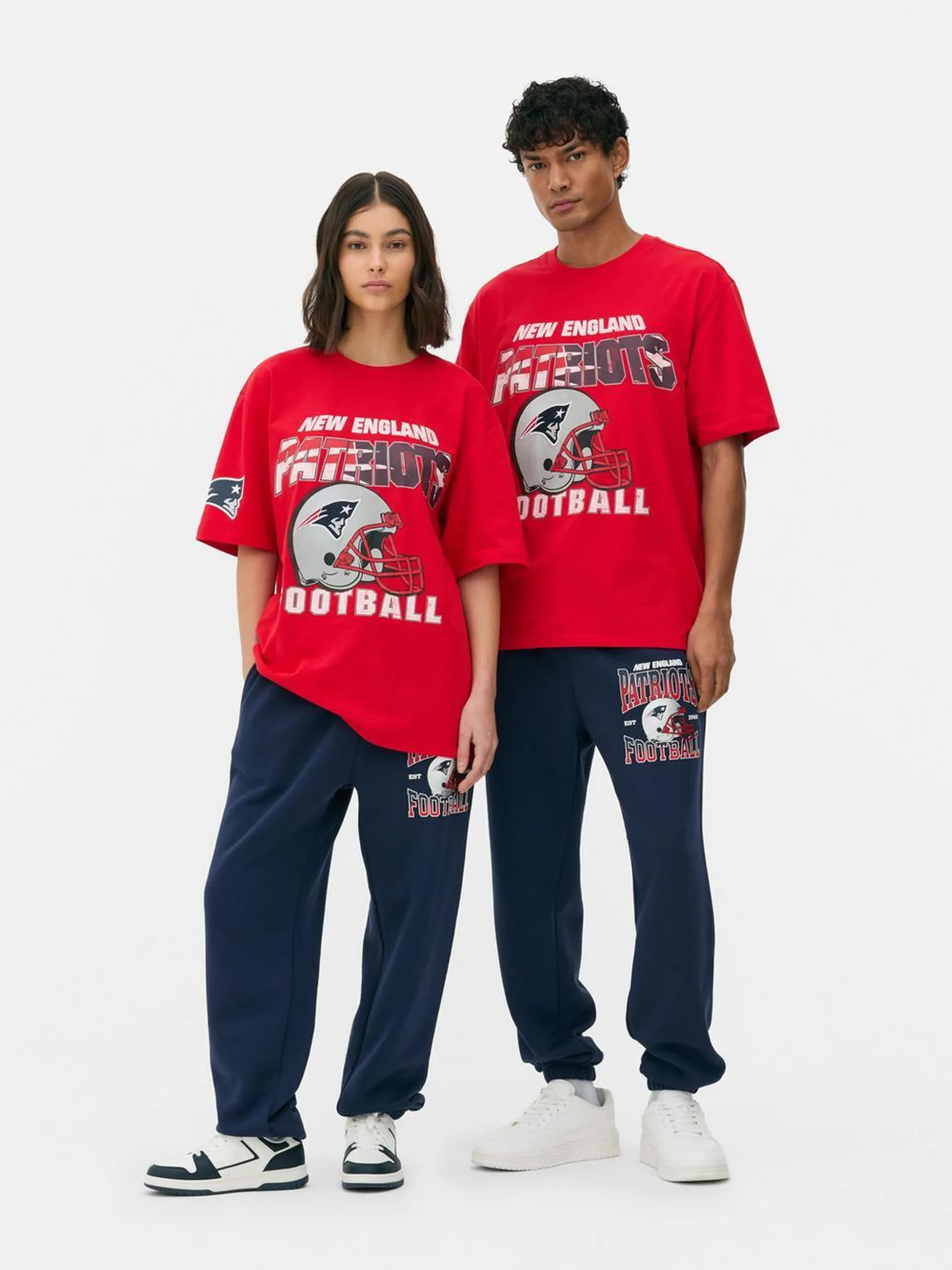 NFL New England Patriots Logo T-Shirt