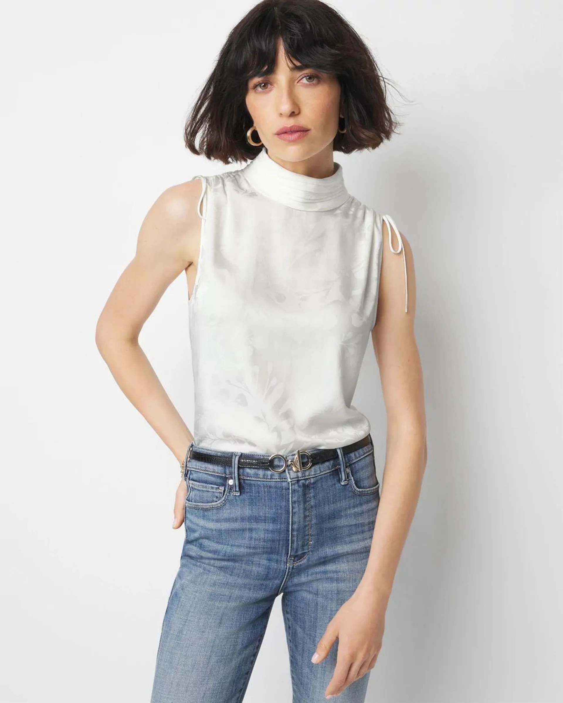 Sleeveless Mockneck Shell Top