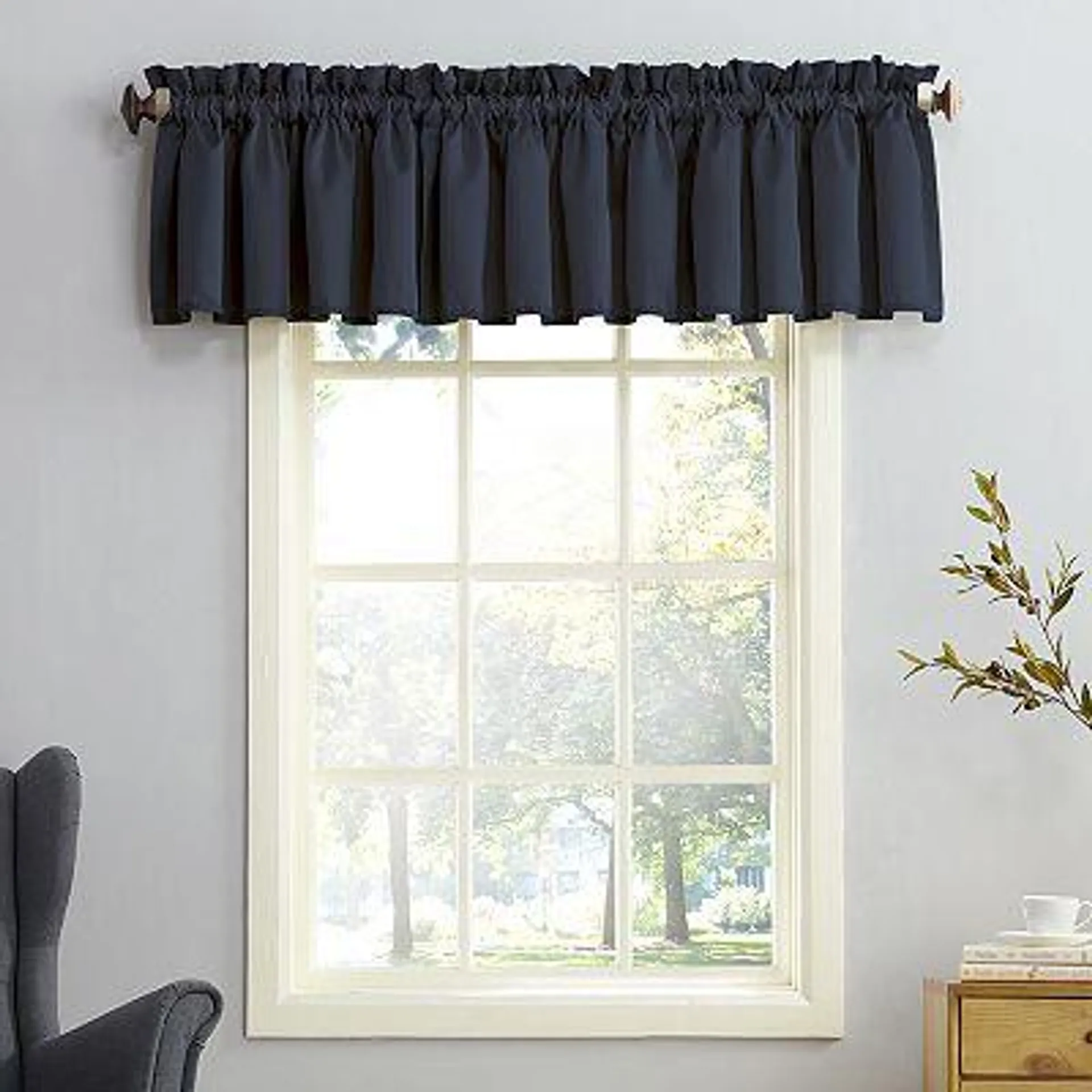 Sun Zero Gramercy Room Darkening Window Valance - 54'' x 18''