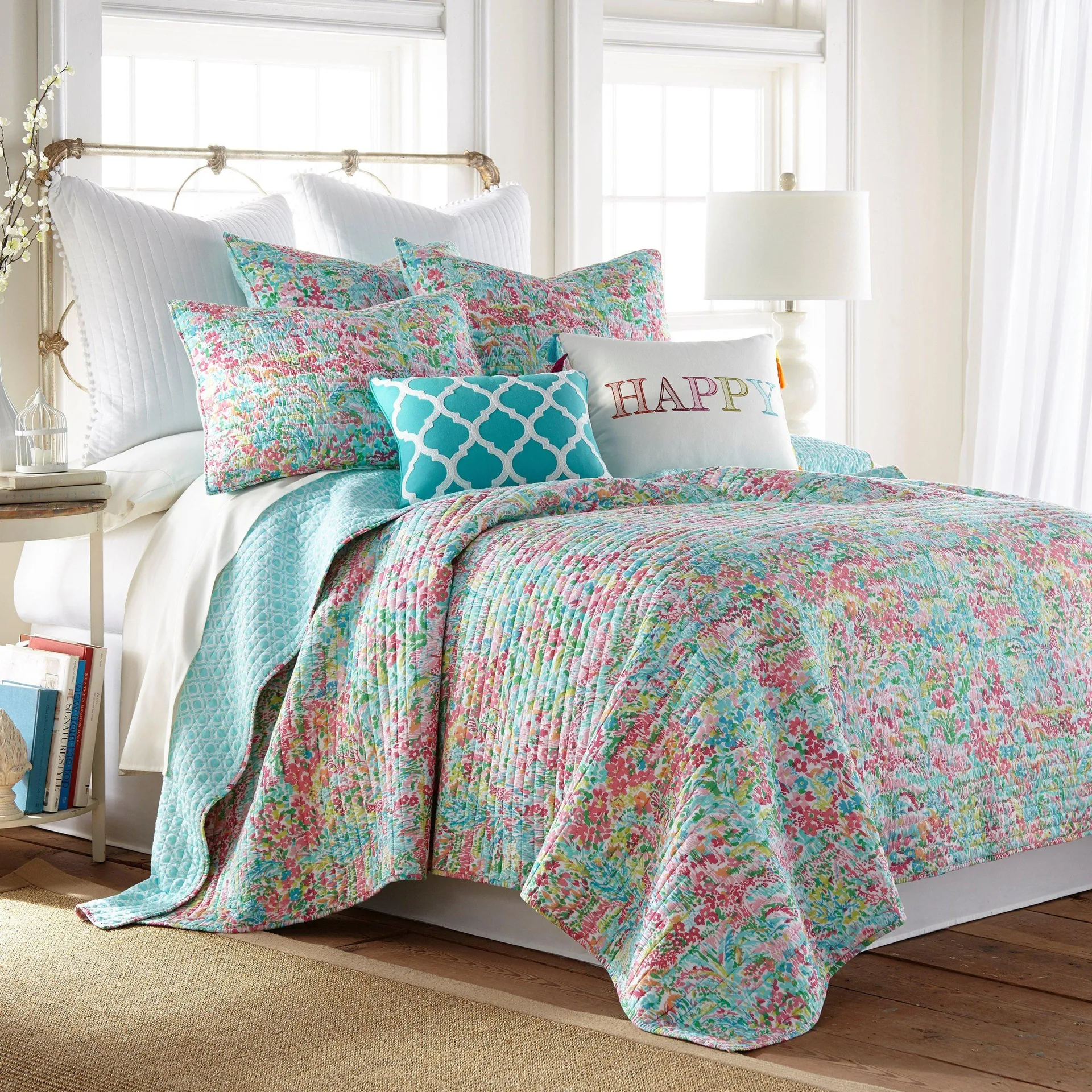 Levtex Home Karola Ditsy Floral Quilt & Sham Set