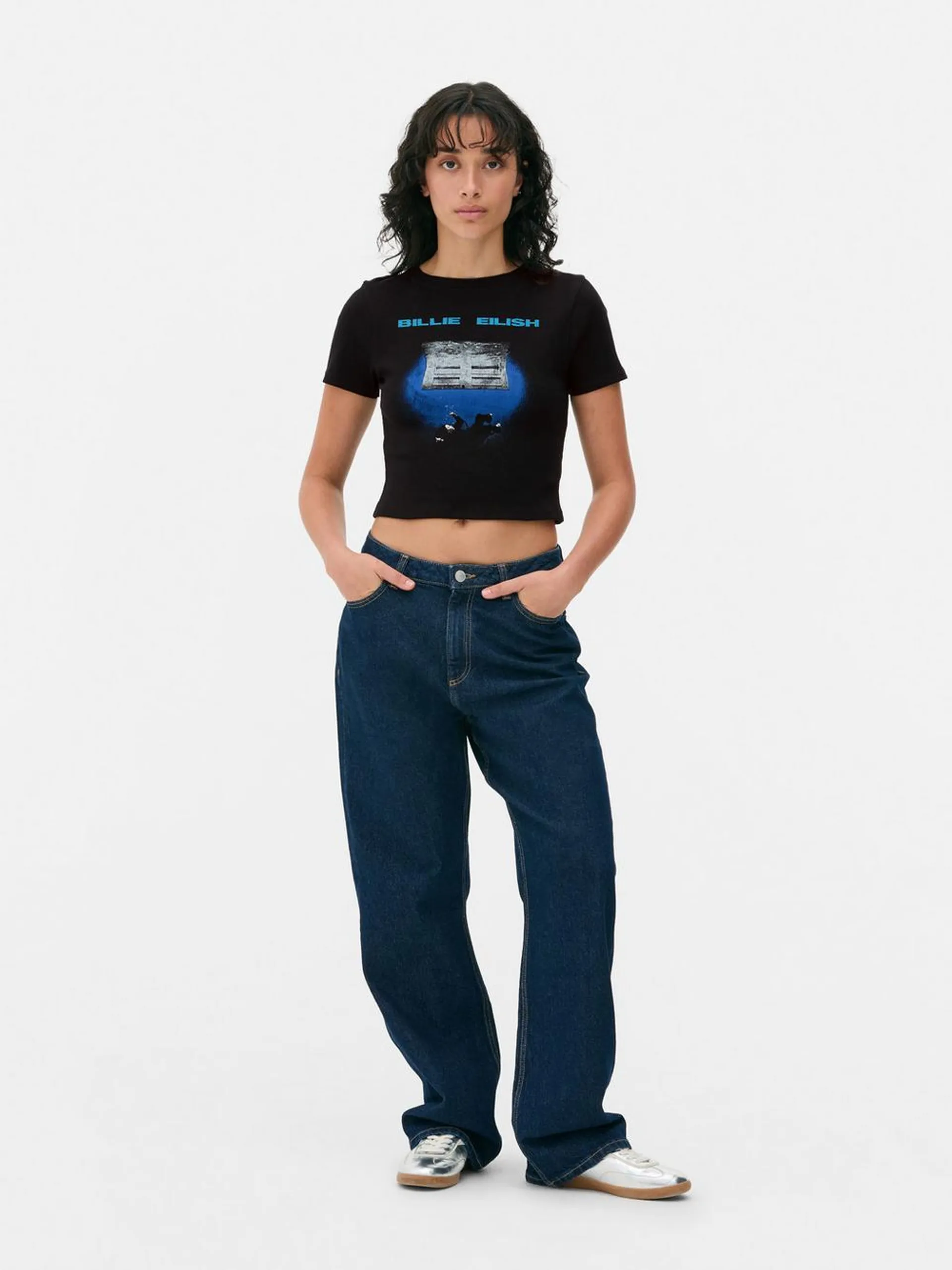Camiseta corta de Billie Eilish