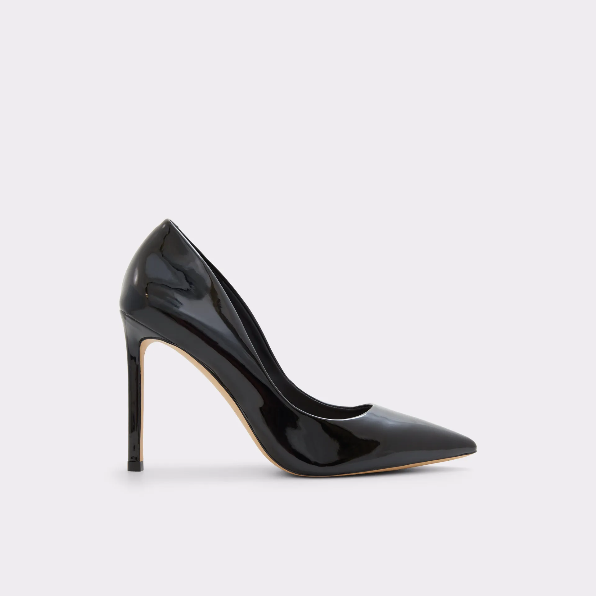 Black stiletto Pump