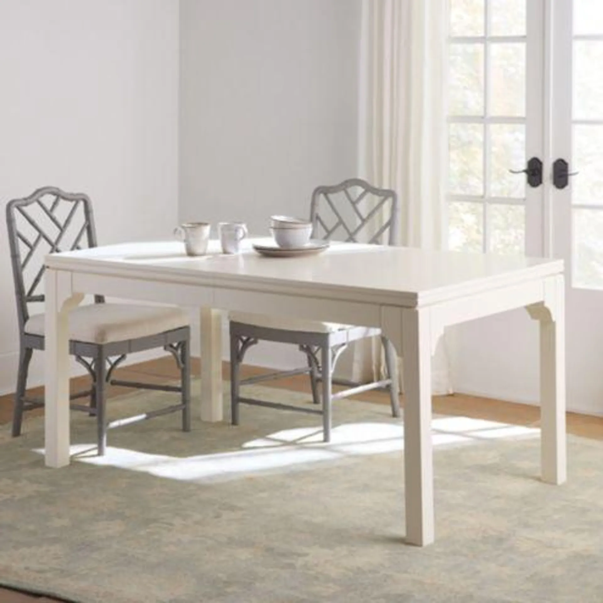 Saratoga Extension Dining Table