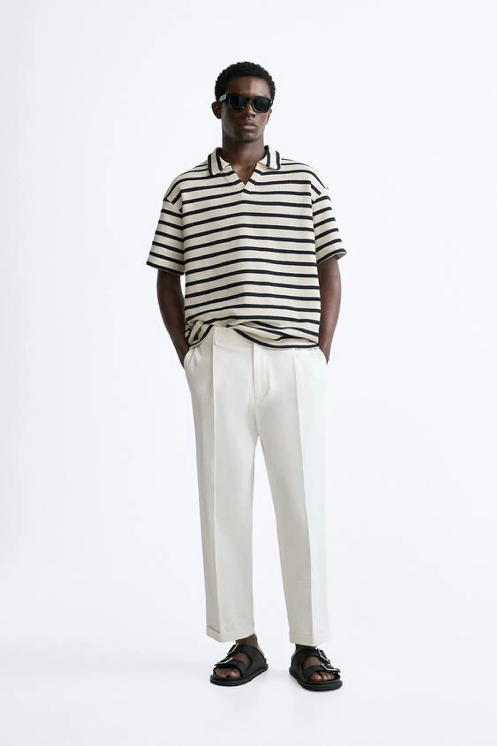 TEXTURED STRIPED POLO