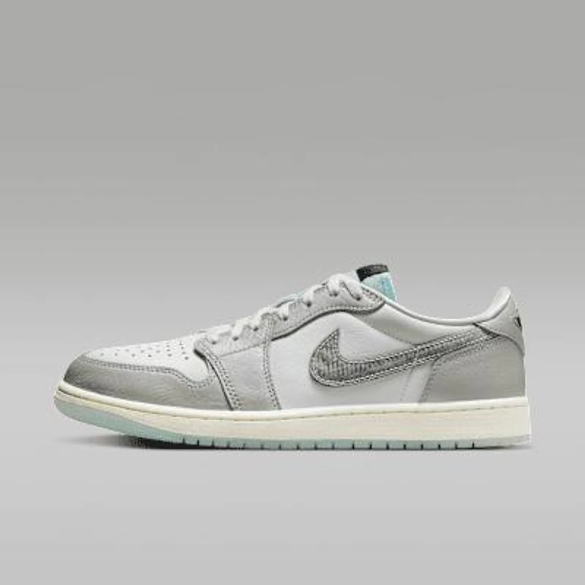 Air Jordan 1 Retro Low "LNY"