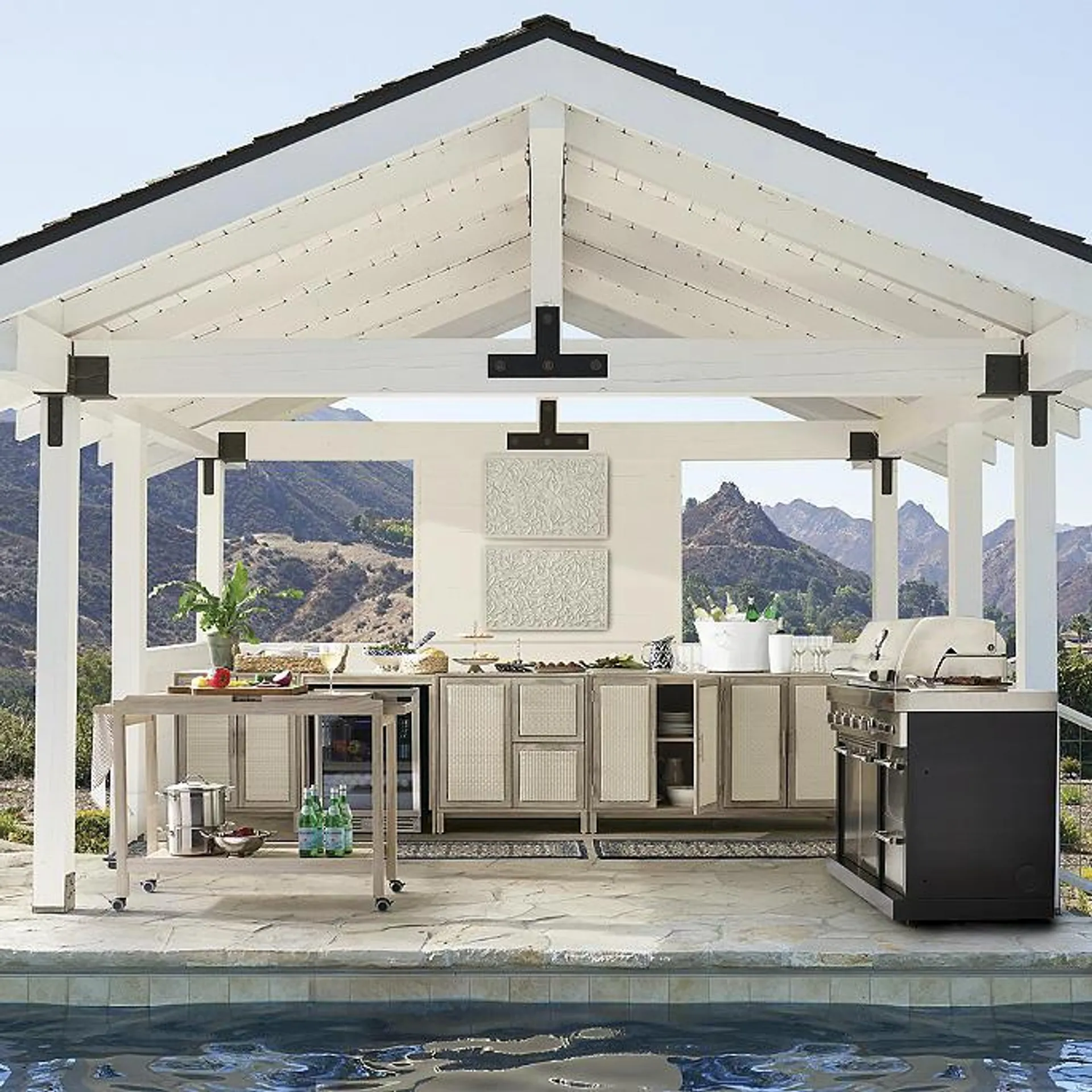 Isola Outdoor Kitchen in Weathered Teak