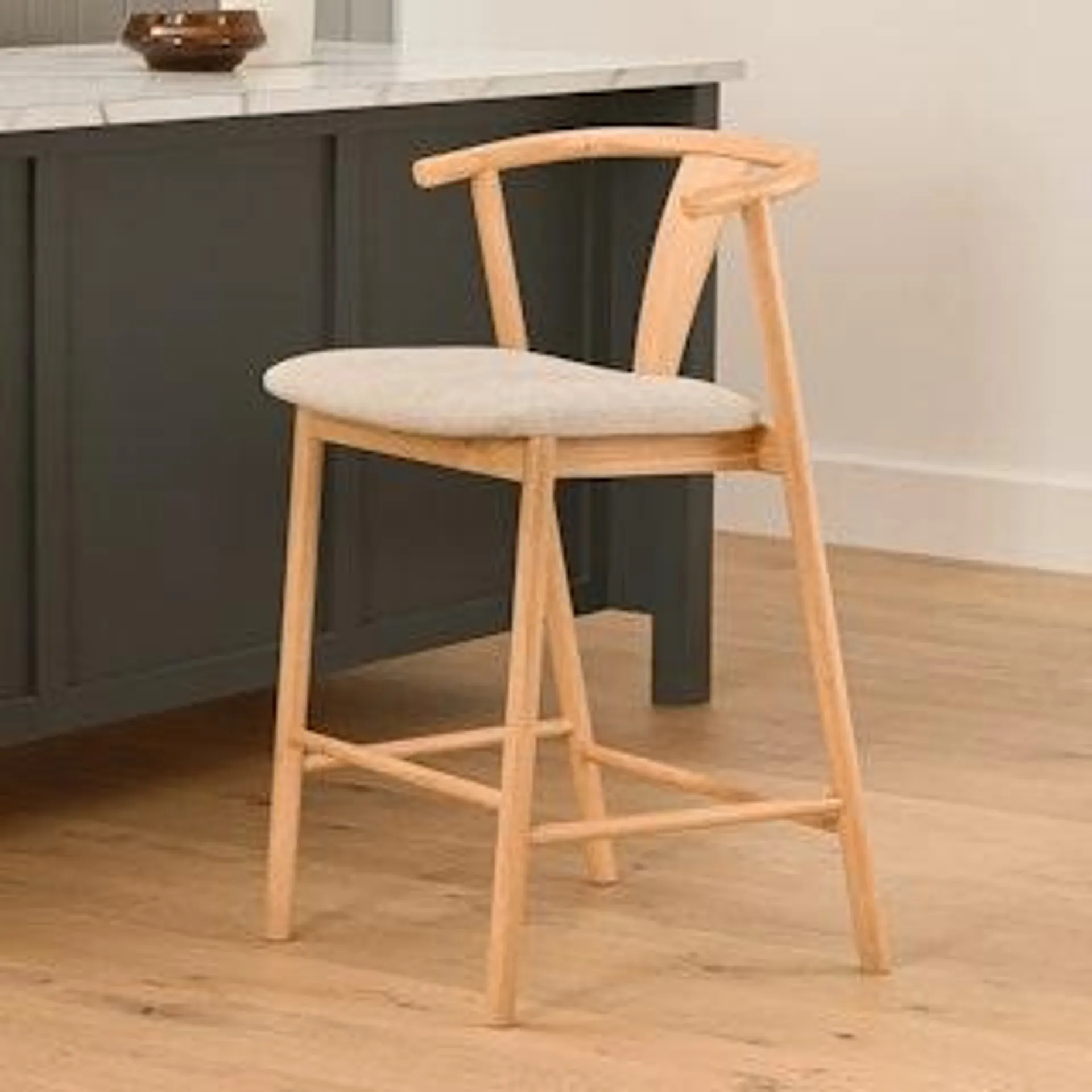 Fonra Santolina Gray Oak Counter Stool