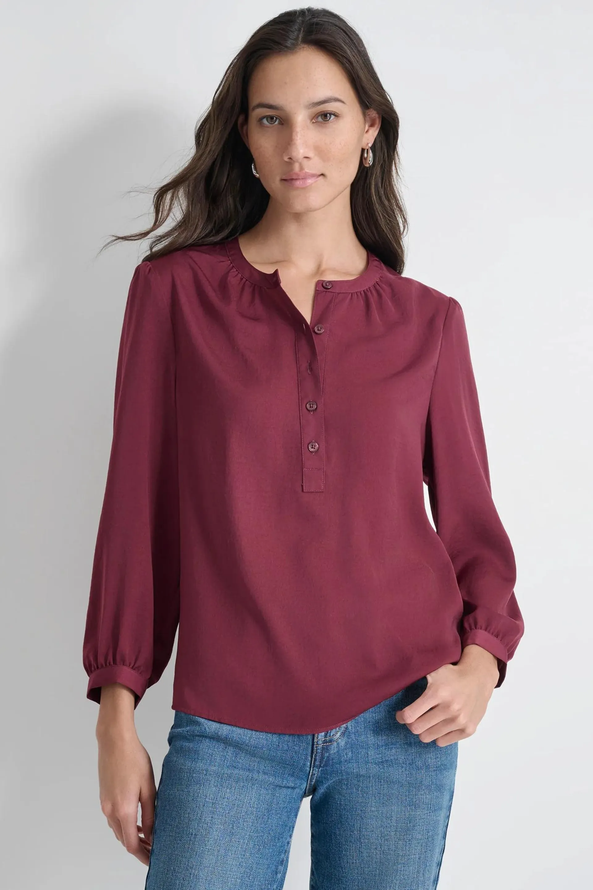 JEWEL NECKLINE BUTTON HENLEY