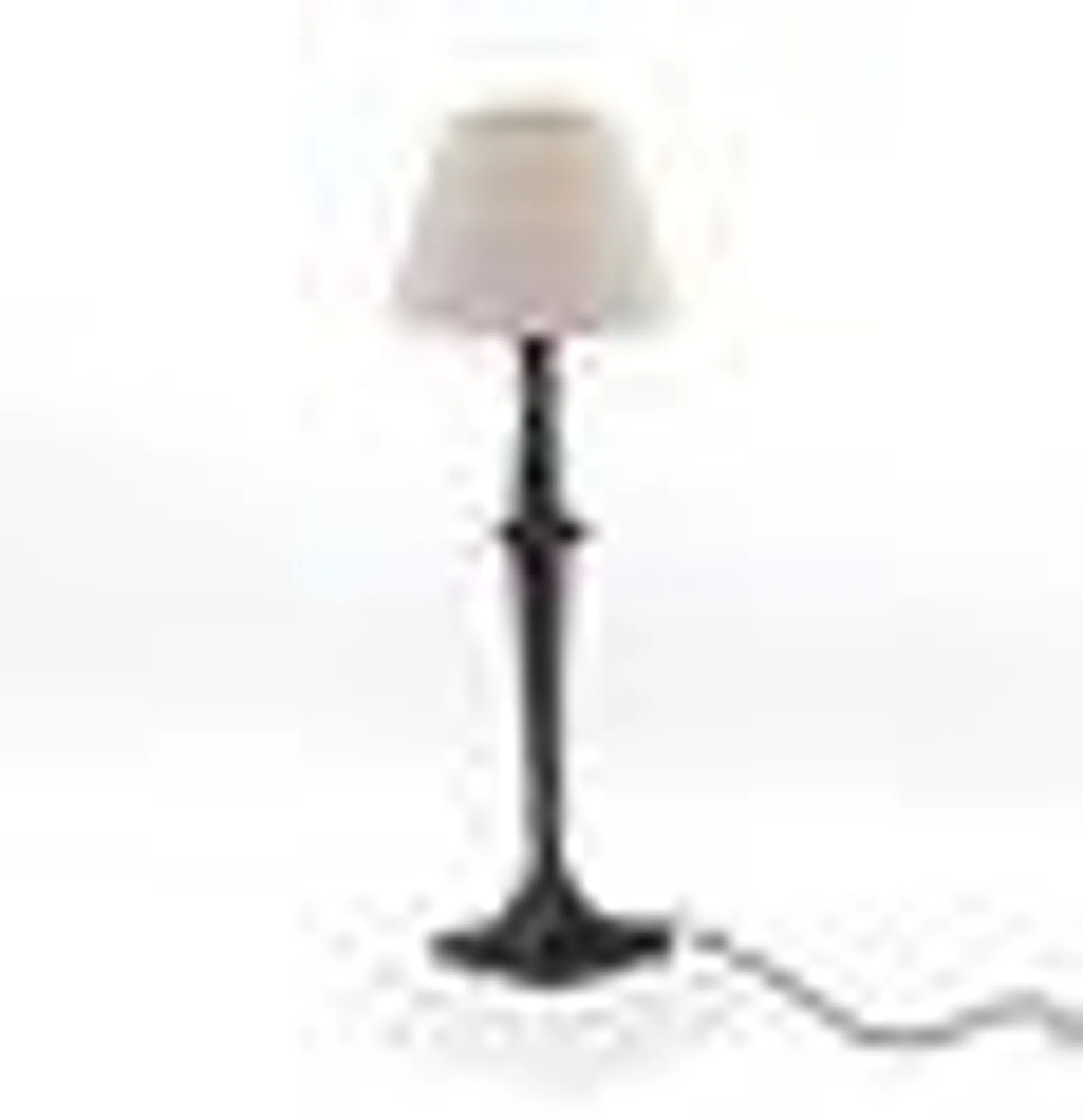 Patinated Bronze Table Lamp in the style of Giacometti