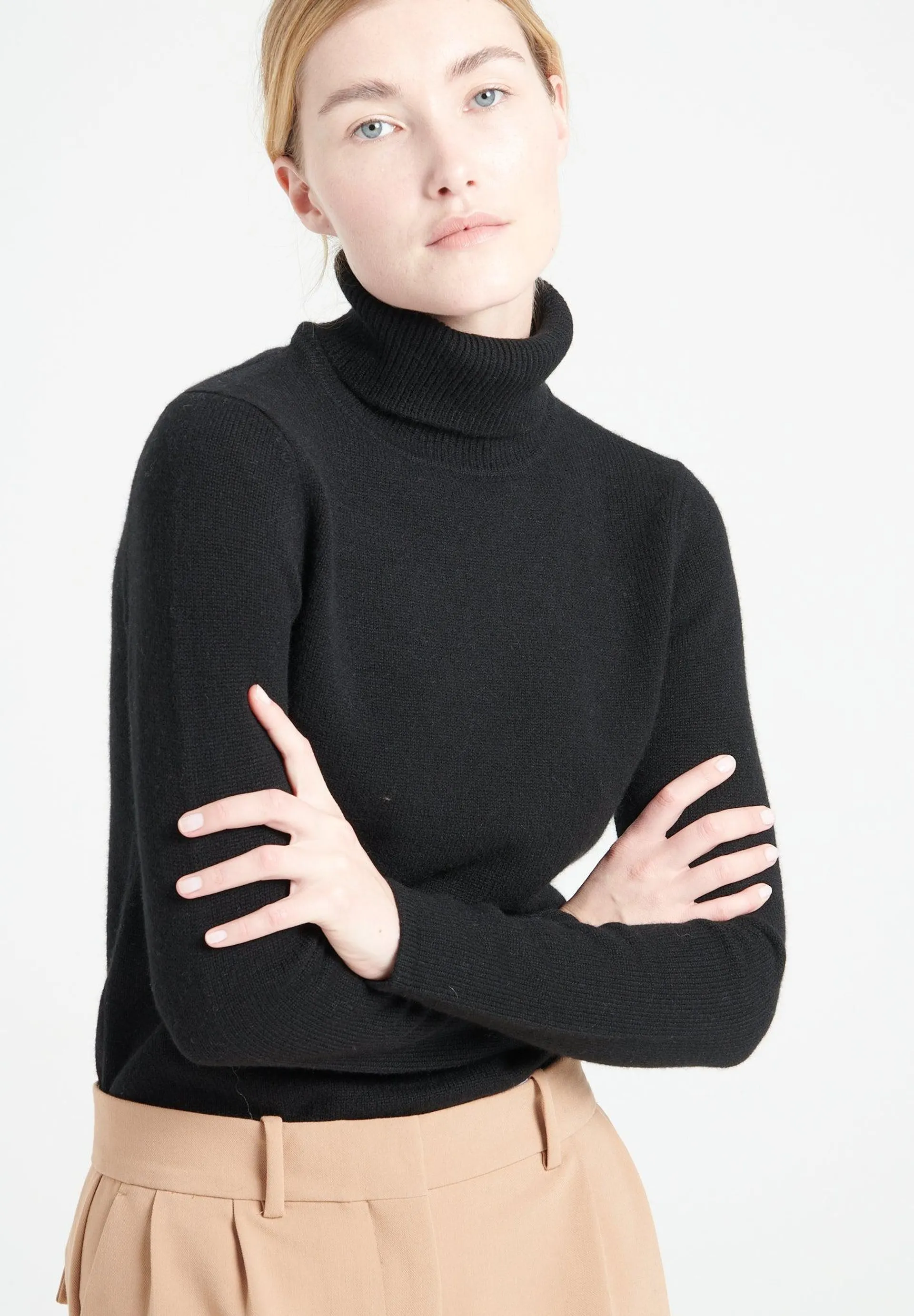Pure Cashmere 4 Thread Turtleneck Sweater (Lilly 19)