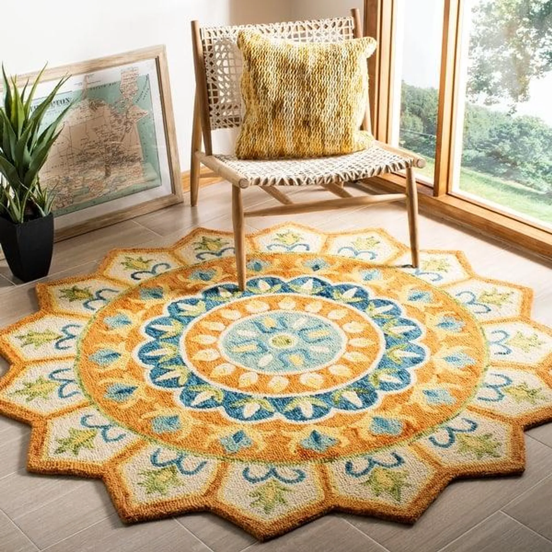 SAFAVIEH Handmade Novelty Fatma Mandala Wool Rug