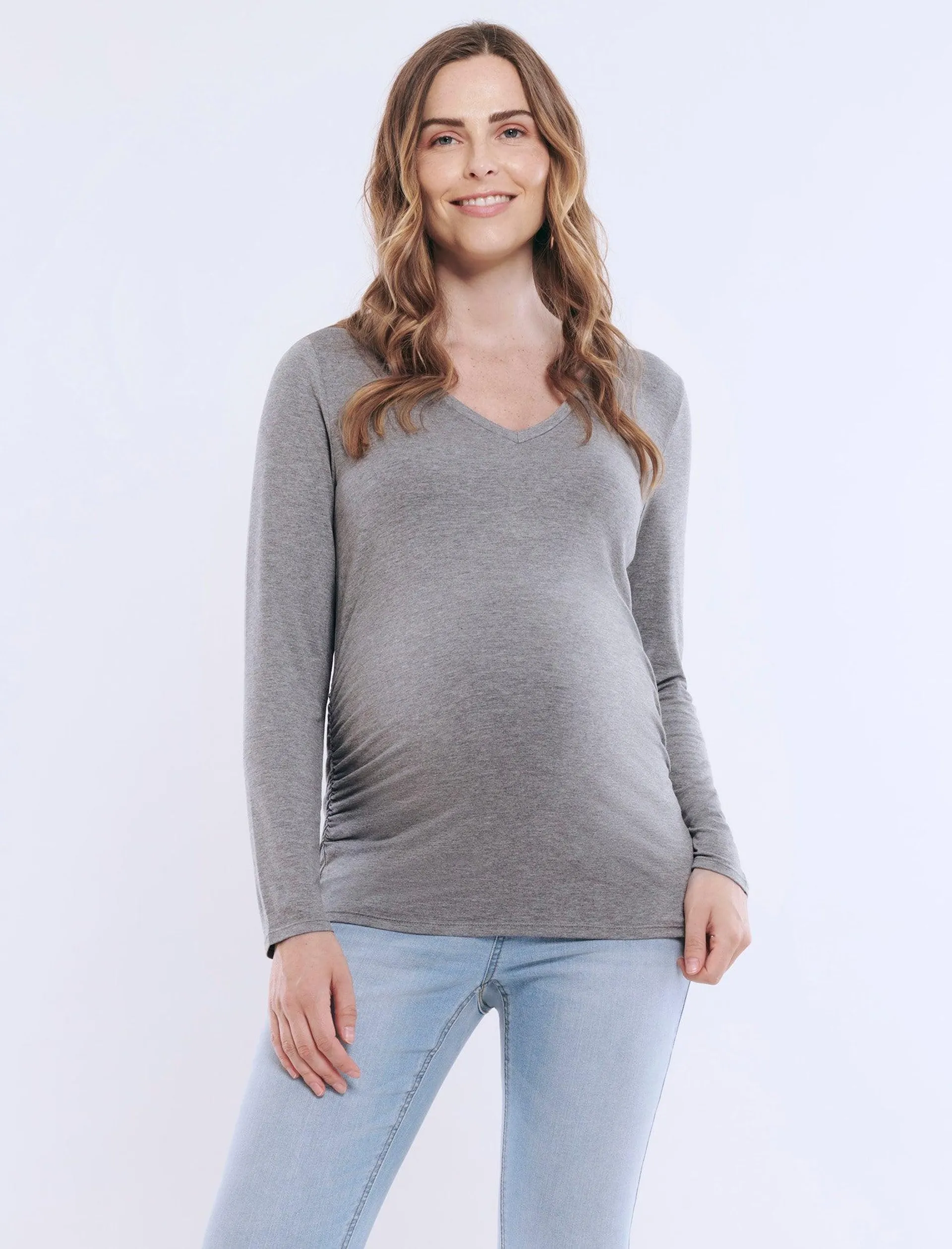 Side Ruched Long Sleeve V-Neck Maternity Tee