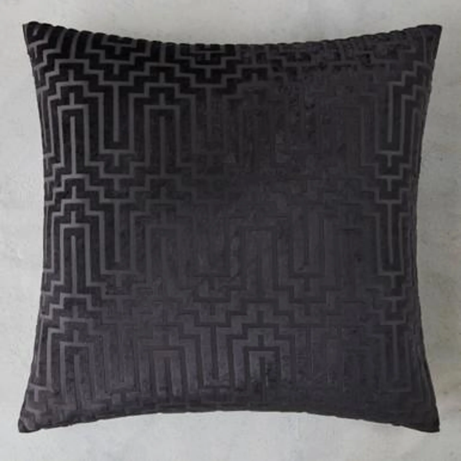 Porter Pillow 24" - Black