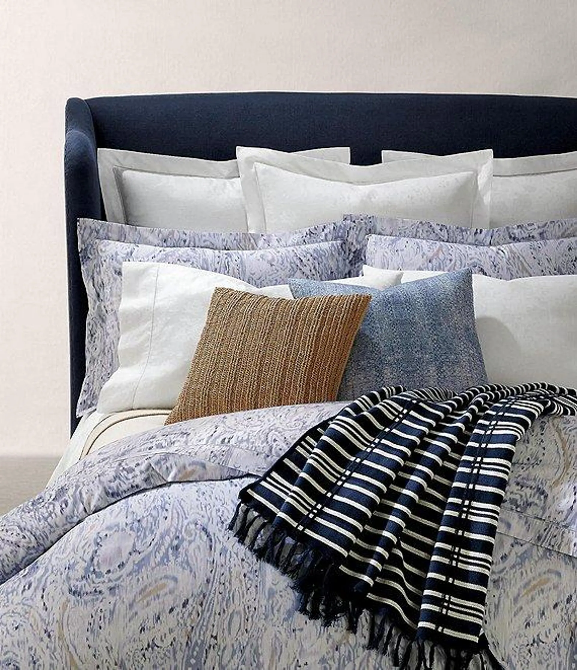 Lorelei Cotton Sateen Comforter