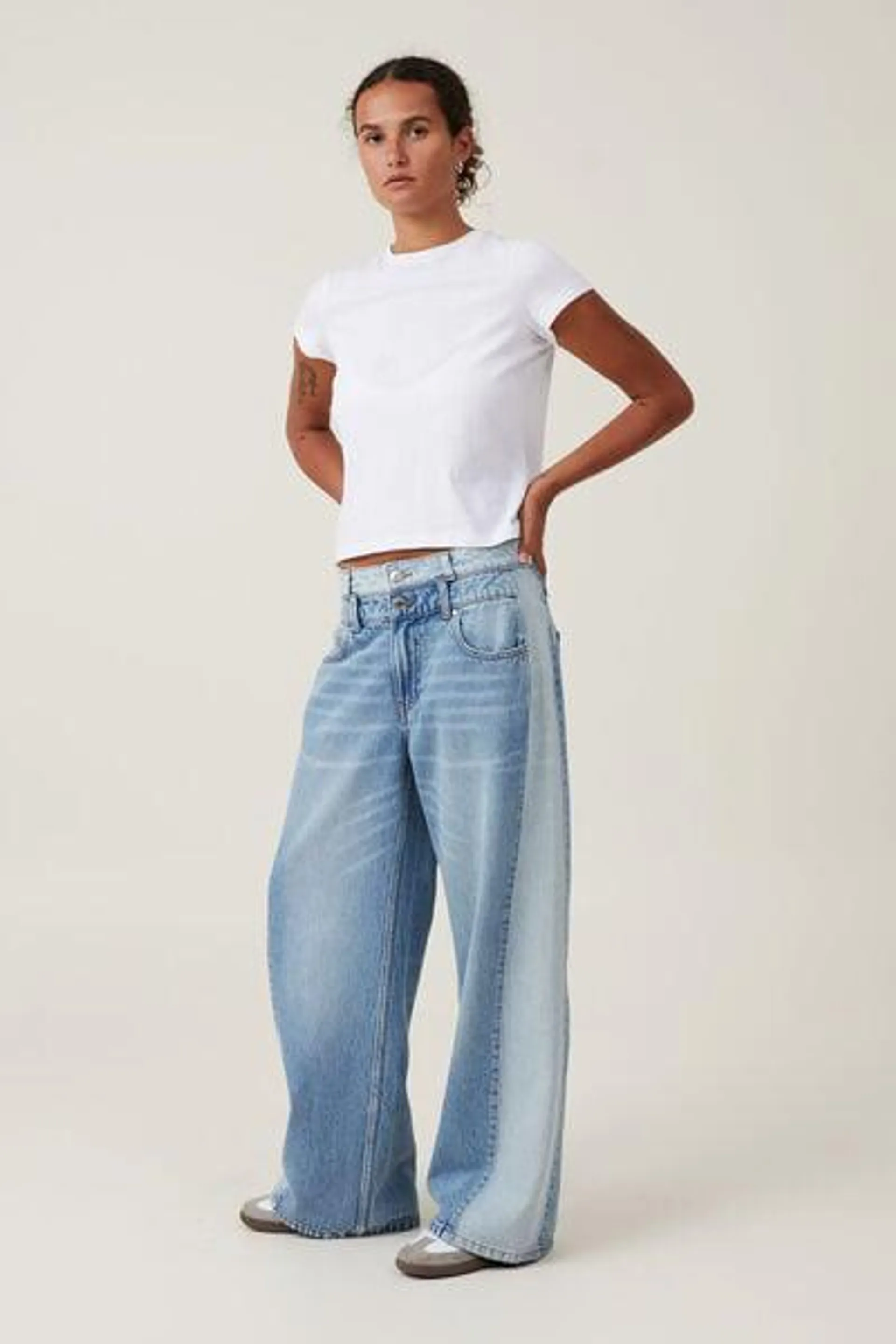 Relaxed Wide Jean