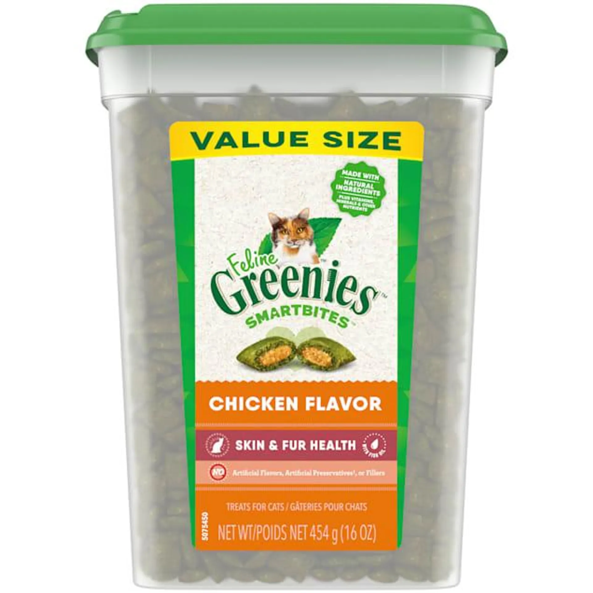 Greenies Smartbites Chicken Flavor Skin & Fur Health Crunchy and Soft Natural Cat Treats, 16 oz.