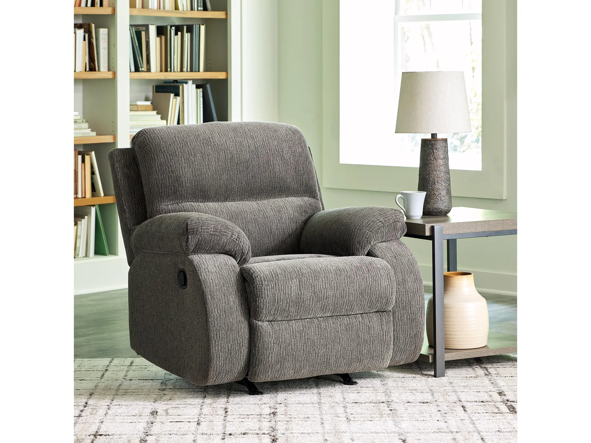 Scranto Manual Recliner